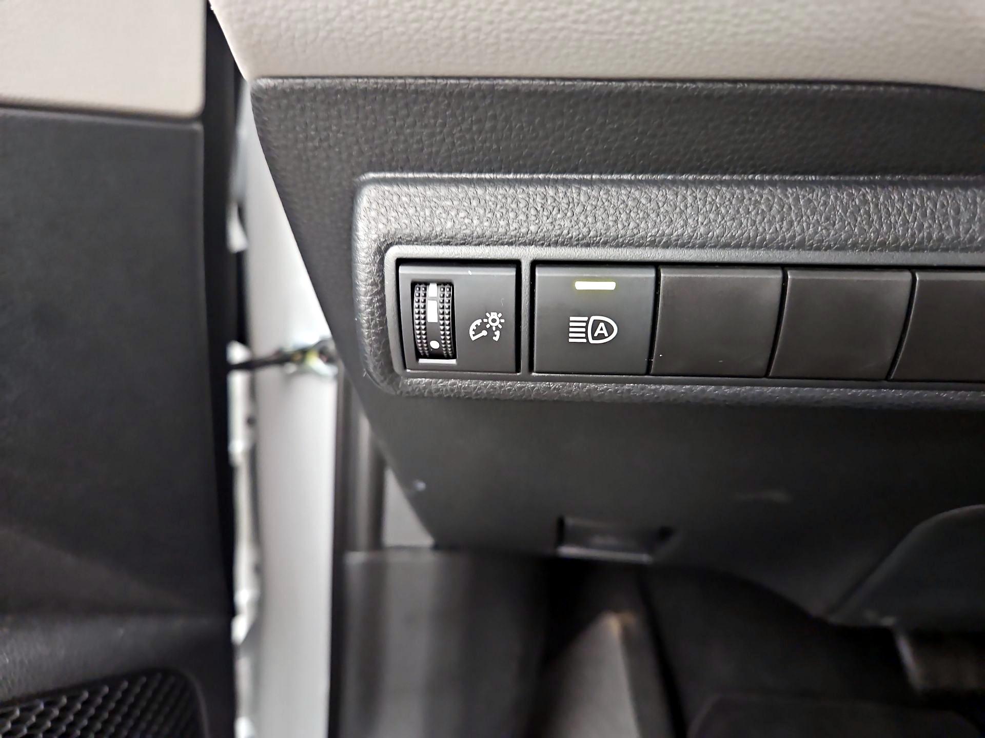 Thumbnail: 2024 Toyota Corolla - 13