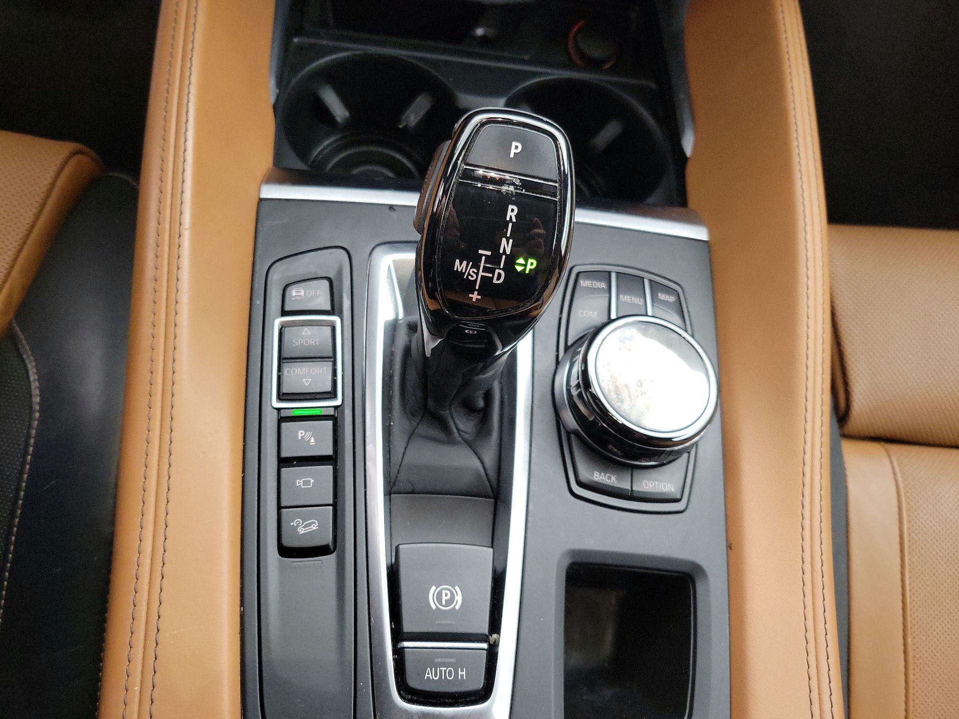 Thumbnail: 2018 BMW X6 - 18