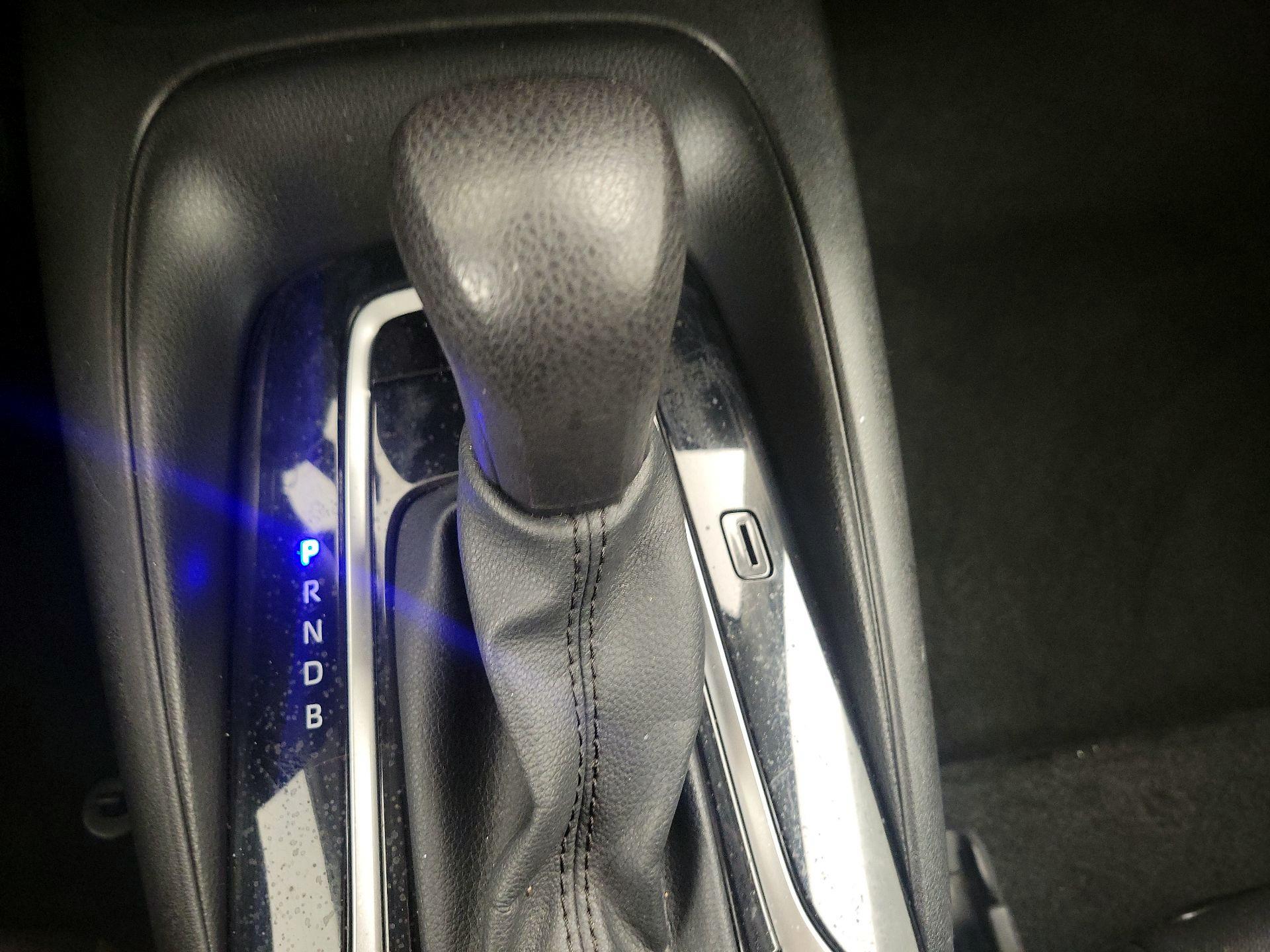 Thumbnail: 2021 Toyota Corolla - 17