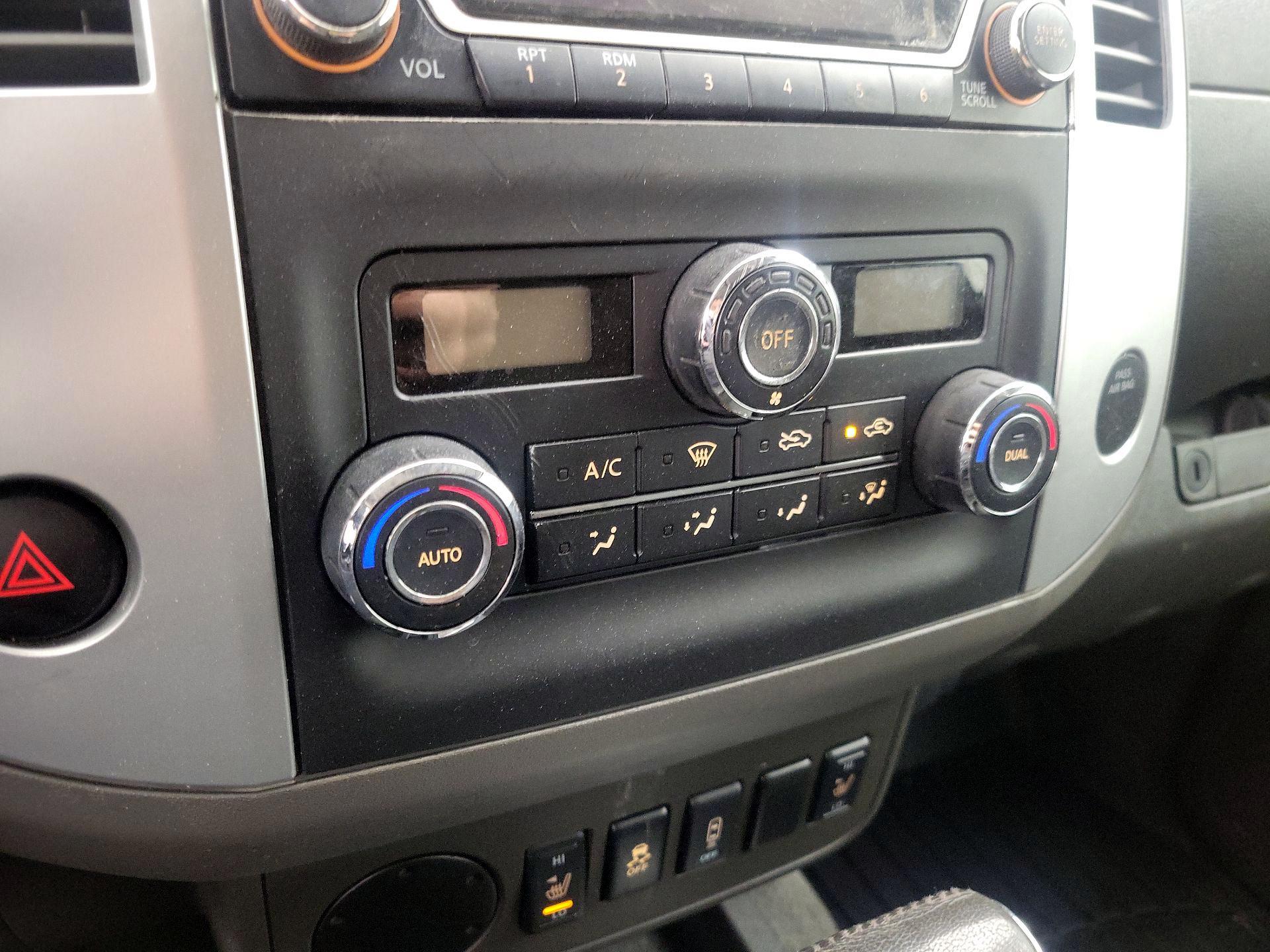 Thumbnail: 2016 Nissan Frontier - 16