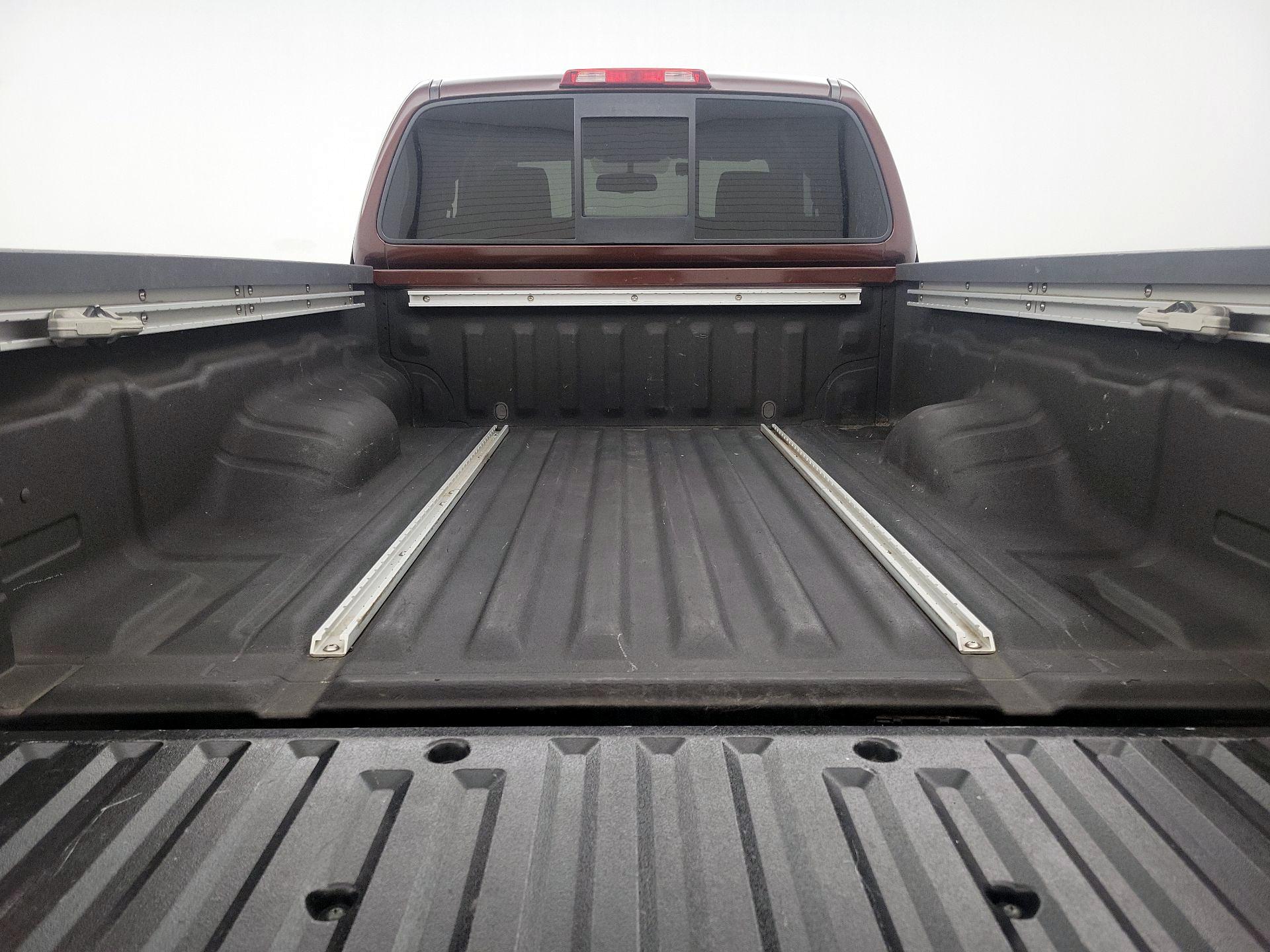 Thumbnail: 2016 Nissan Frontier - 20