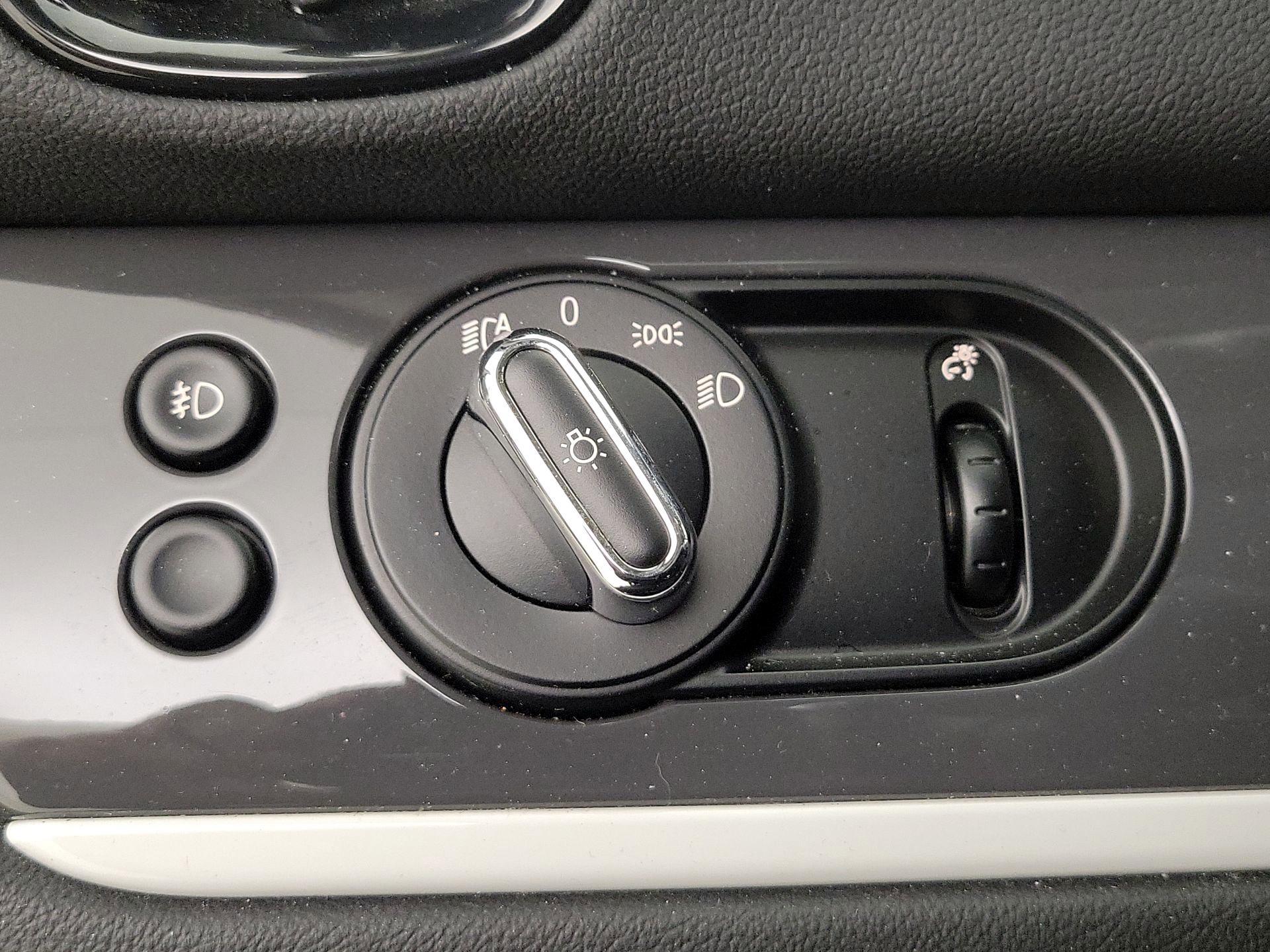 Thumbnail: 2019 MINI Cooper Countryman - 13