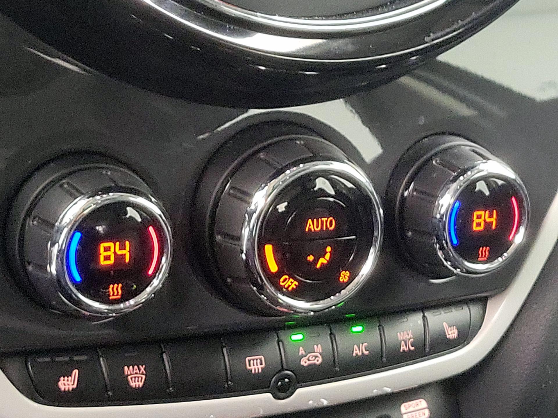 Thumbnail: 2019 MINI Cooper Countryman - 16