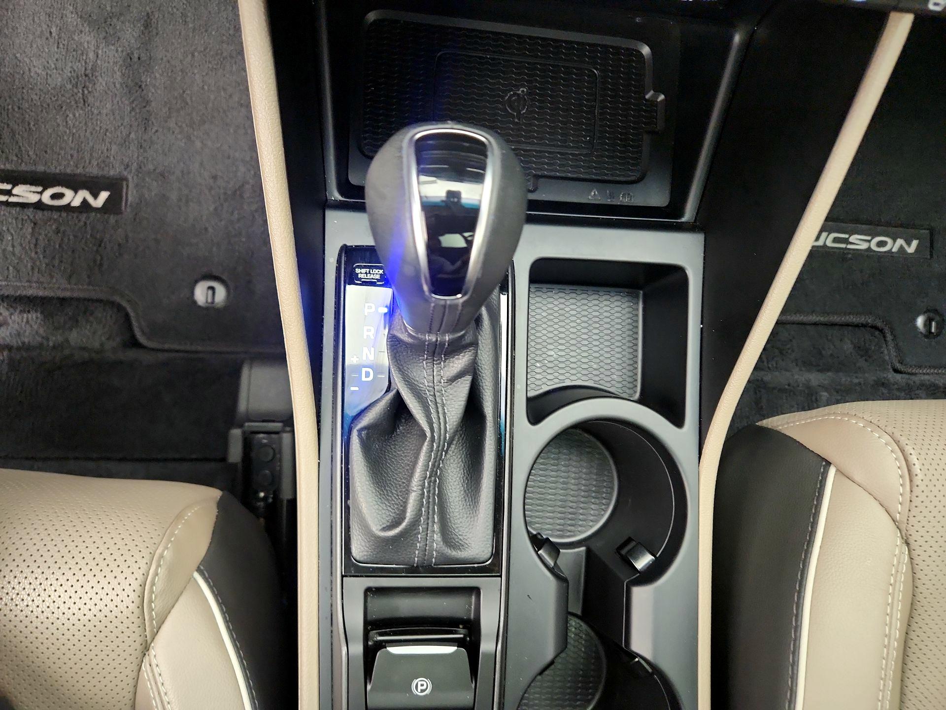 Thumbnail: 2020 Hyundai Tucson - 18