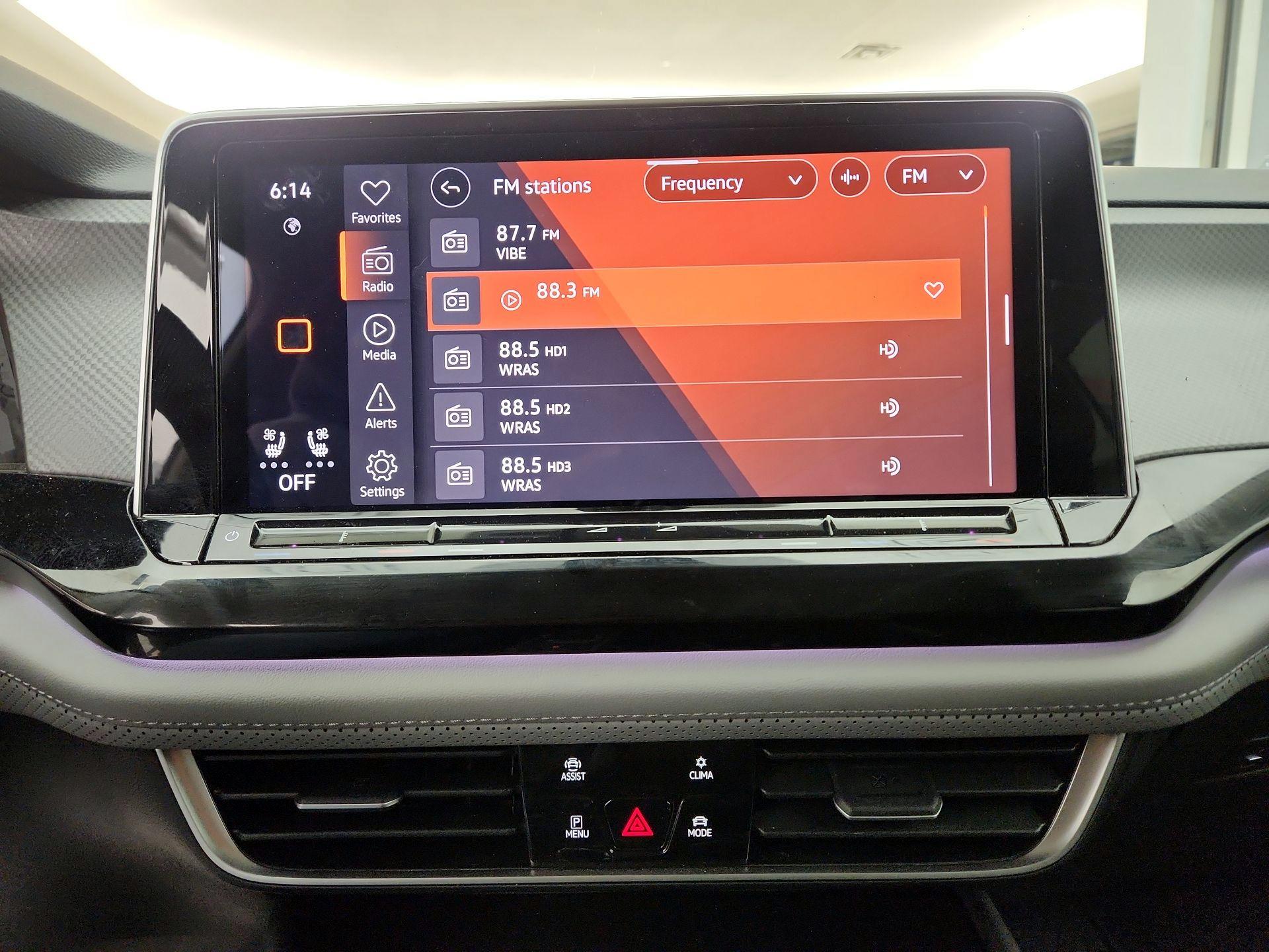 Thumbnail: 2024 Volkswagen Atlas - 15