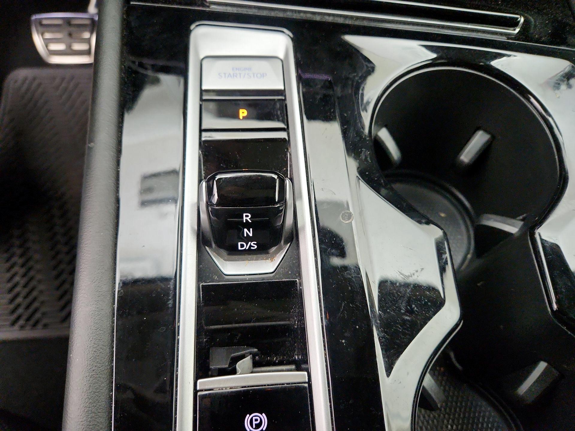 Thumbnail: 2024 Volkswagen Atlas - 17