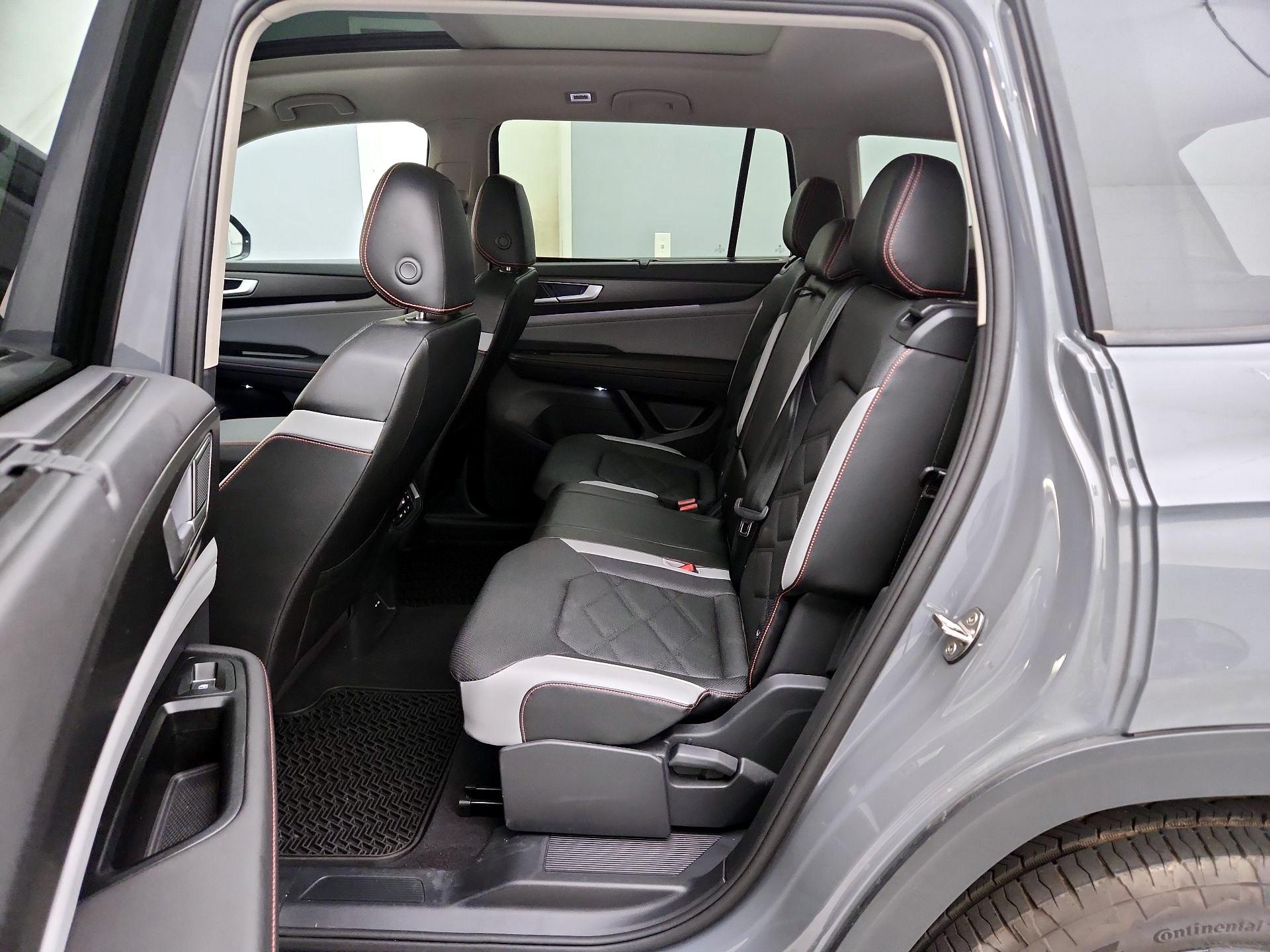 Thumbnail: 2024 Volkswagen Atlas - 20