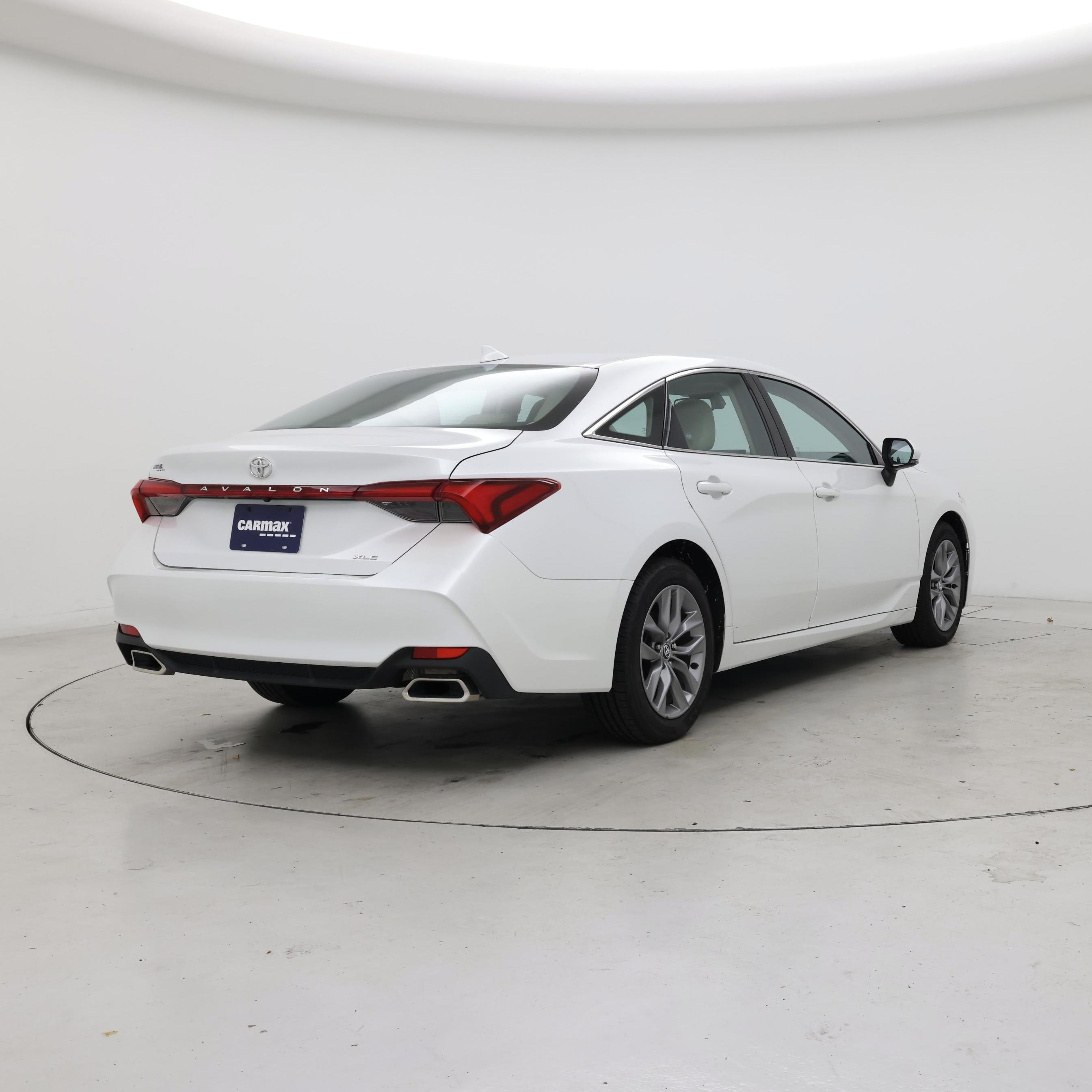 Thumbnail: 2020 Toyota Avalon - 8