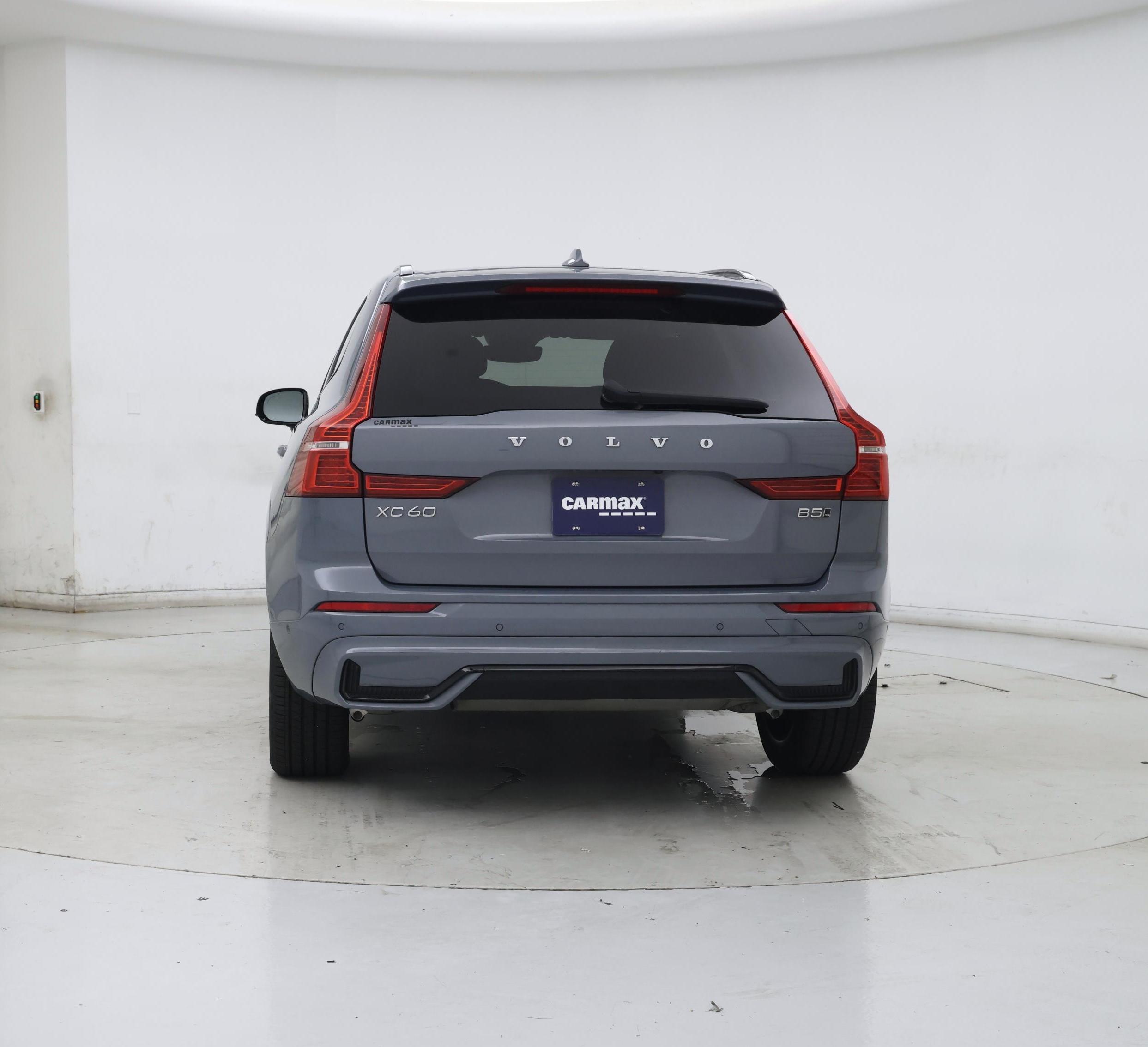 Thumbnail: 2023 Volvo XC60 - 6