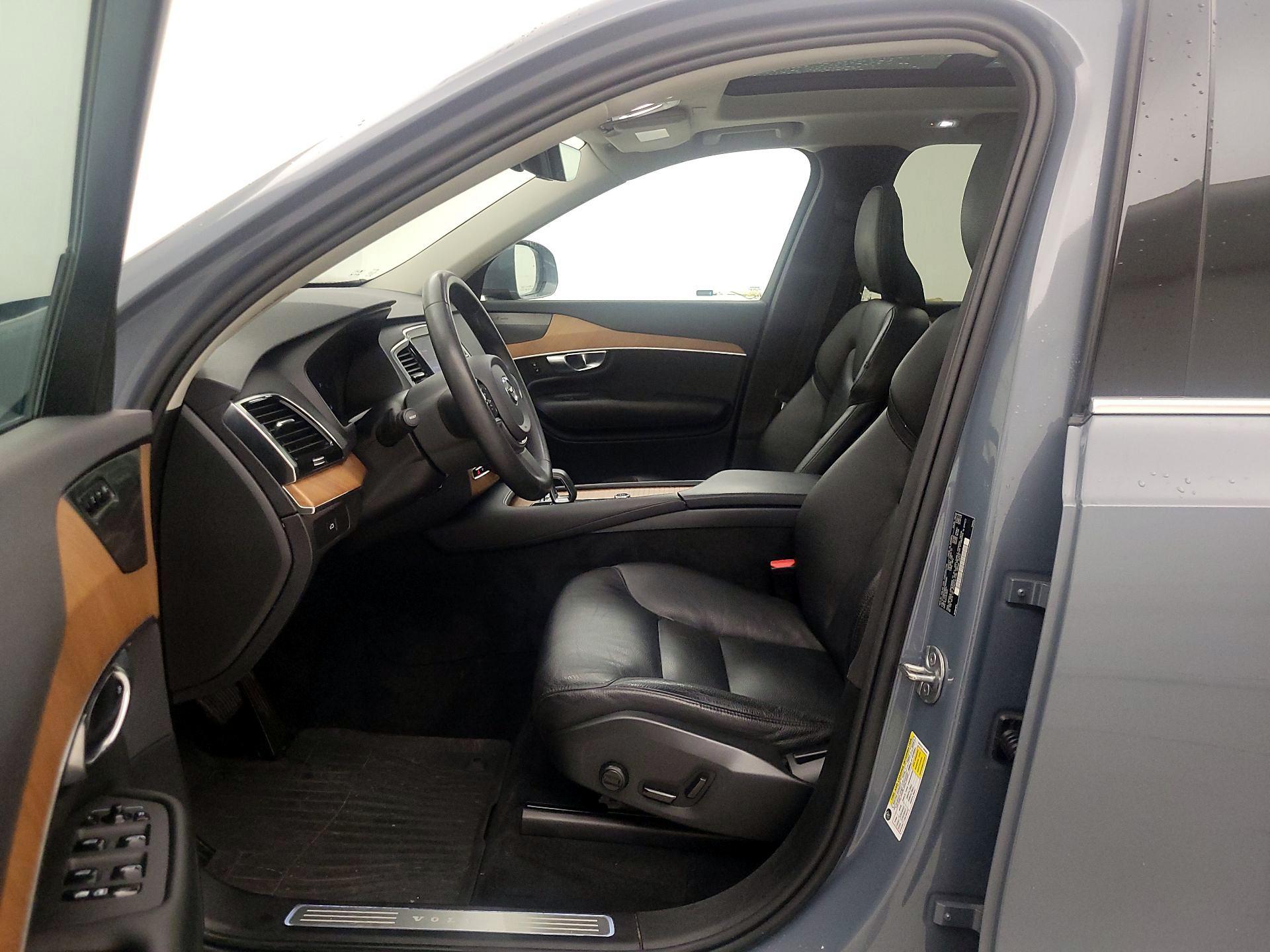 Thumbnail: 2023 Volvo XC90 - 11