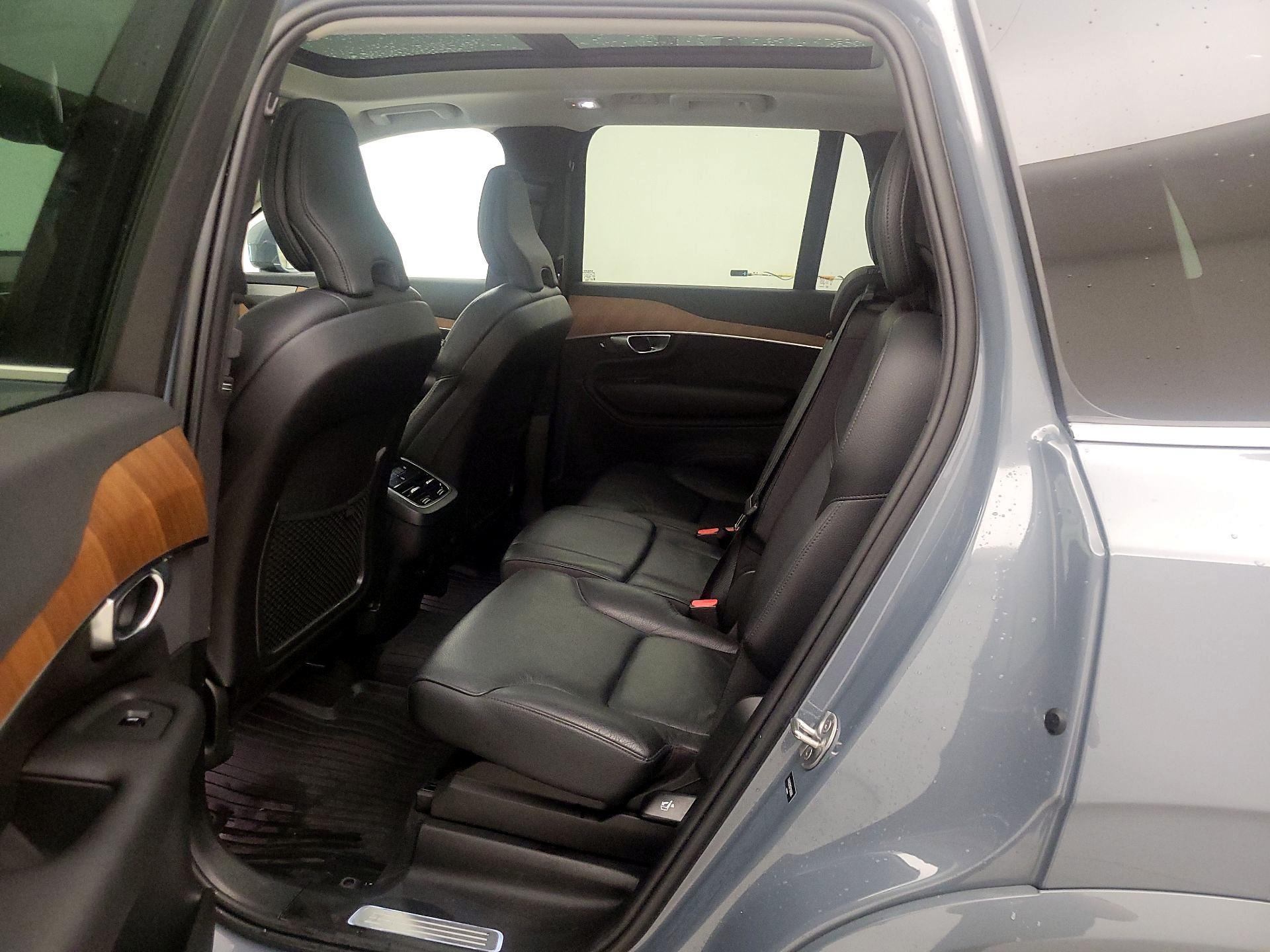 Thumbnail: 2023 Volvo XC90 - 20