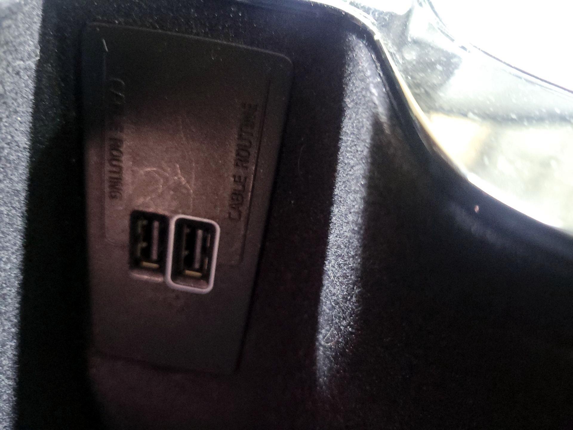 Thumbnail: 2022 Volvo XC90 - 19