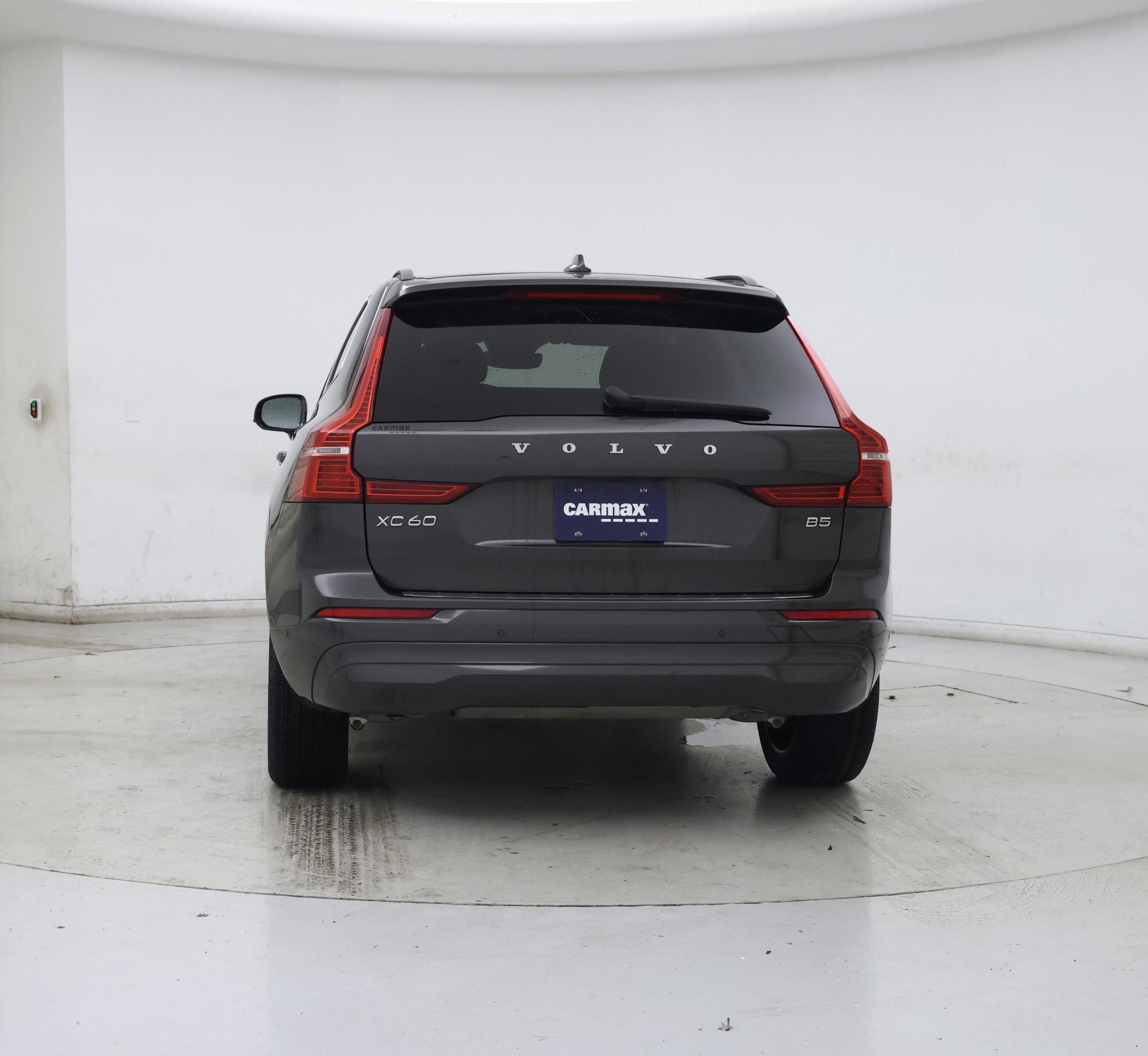 Thumbnail: 2022 Volvo XC60 - 6