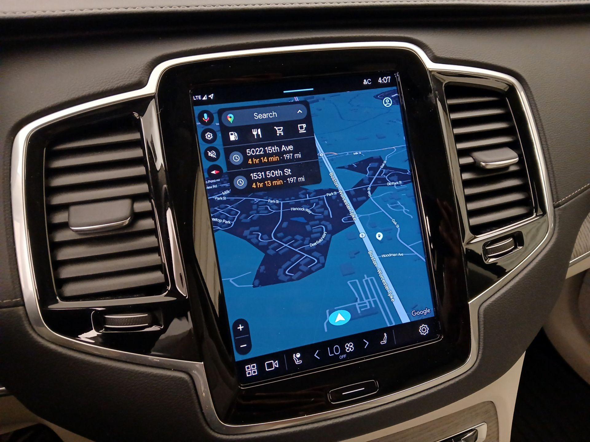 Thumbnail: 2024 Volvo XC90 - 14
