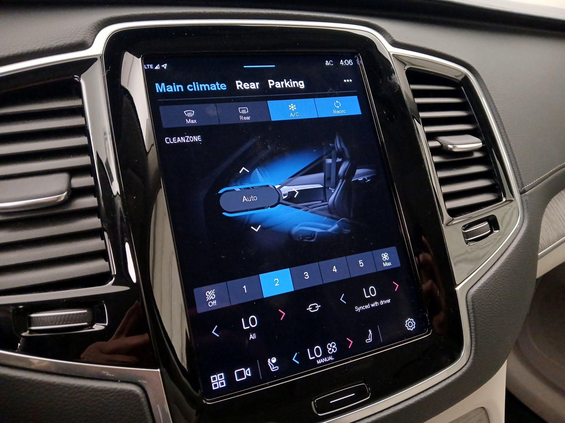 Thumbnail: 2024 Volvo XC90 - 17
