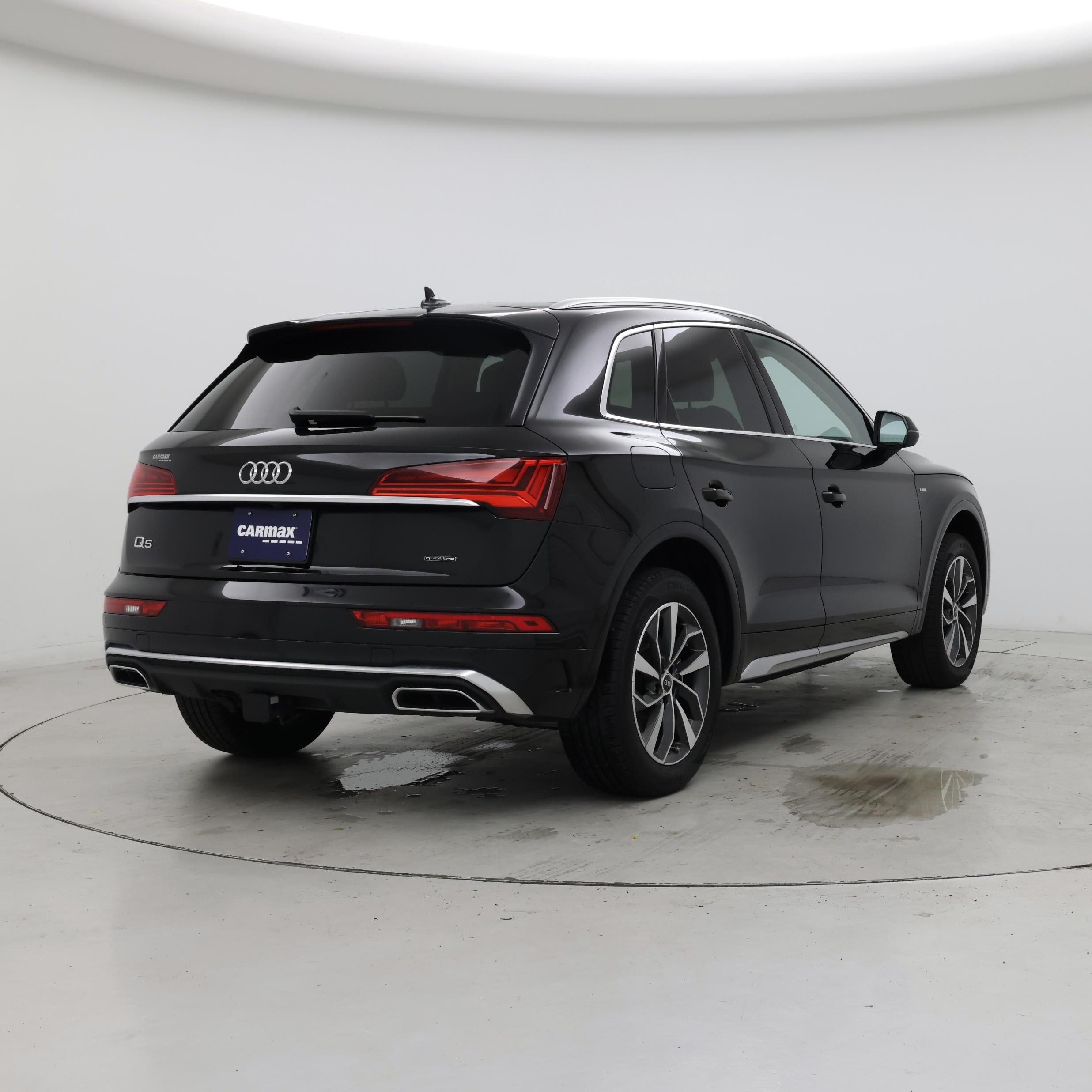 Thumbnail: 2023 Audi Q5 - 8