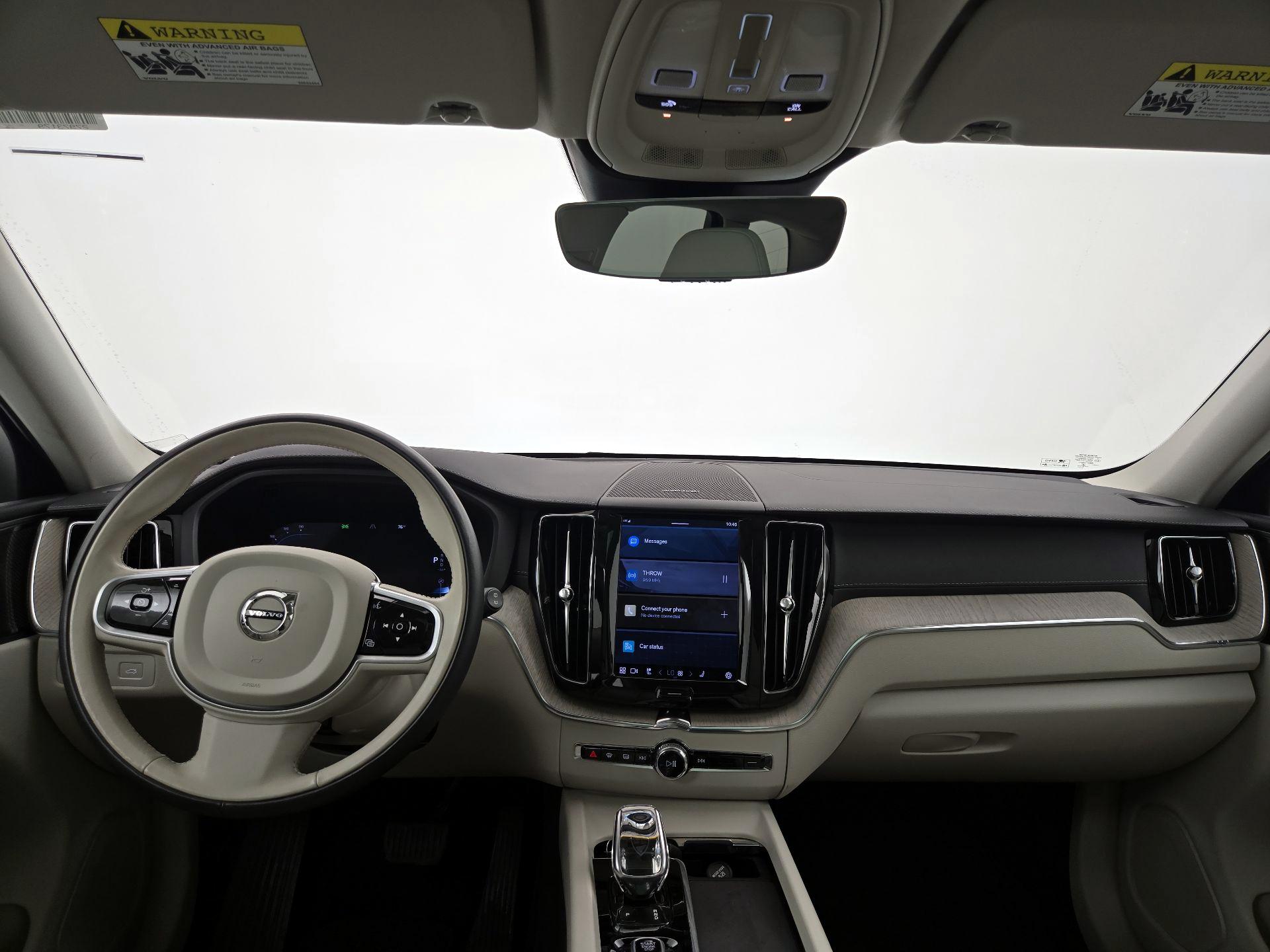 Thumbnail: 2022 Volvo XC60 - 9