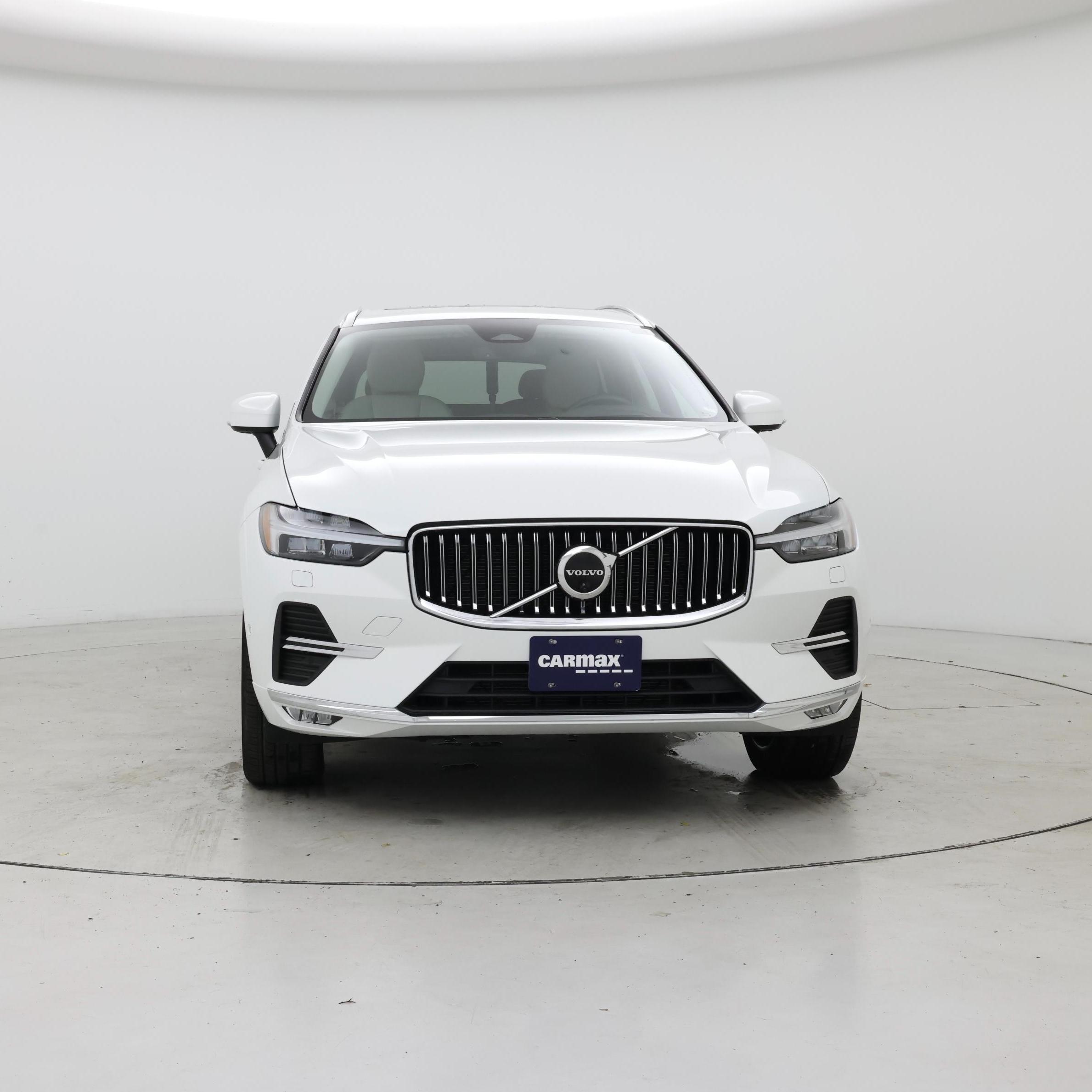 Thumbnail: 2022 Volvo XC60 - 5
