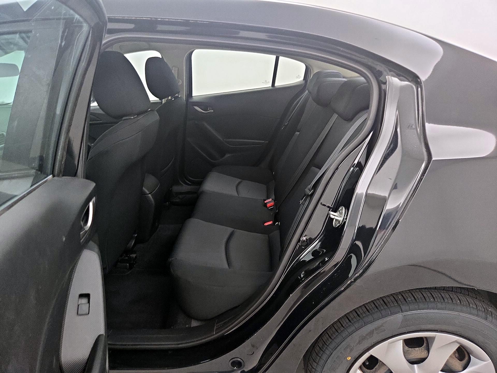 Thumbnail: 2015 Mazda Mazda3 - 19