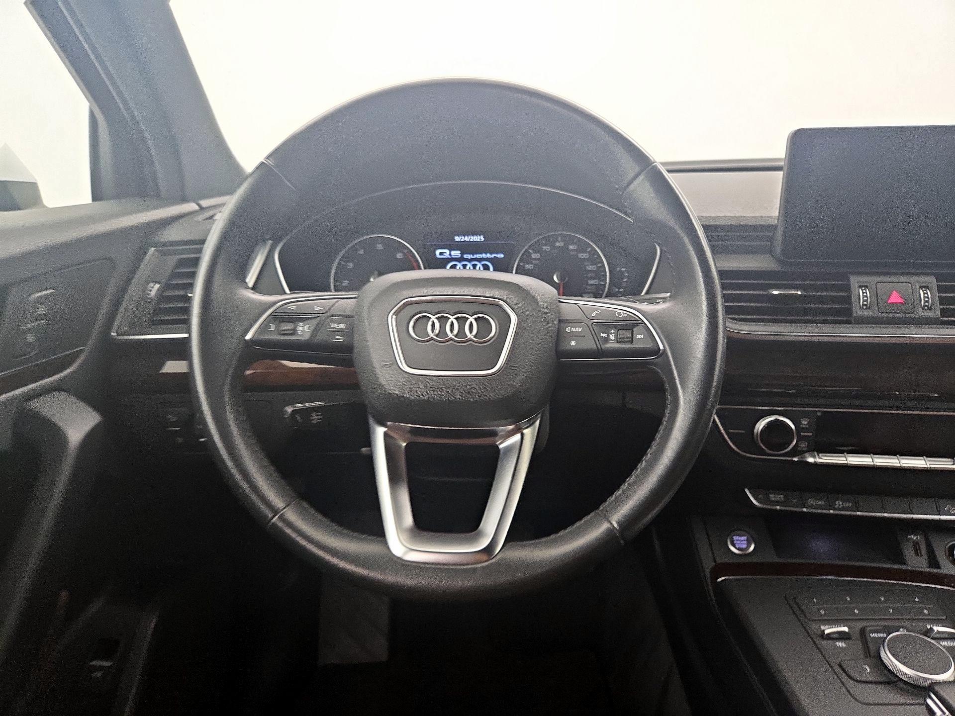 Thumbnail: 2018 Audi Q5 - 10