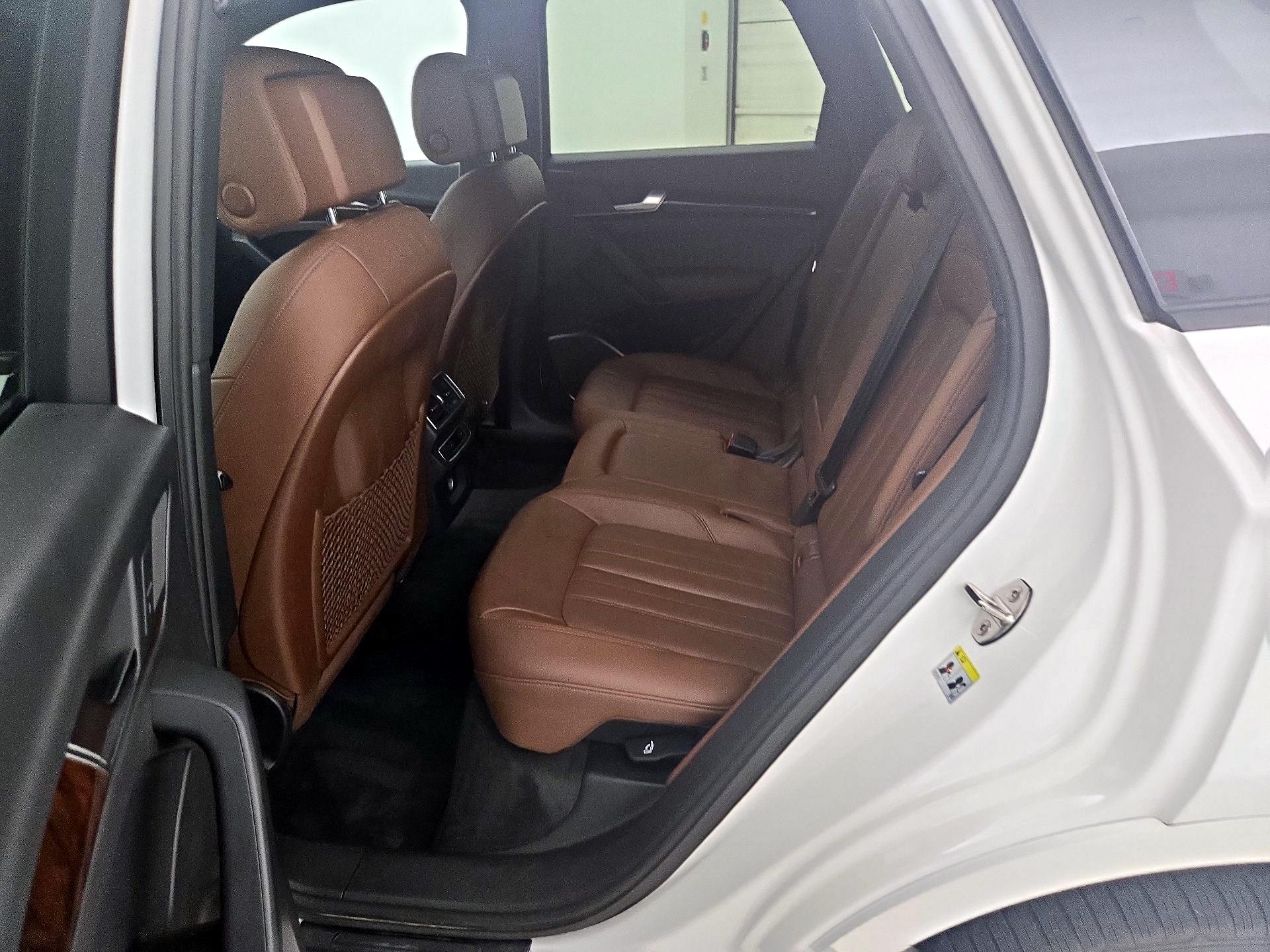 Thumbnail: 2018 Audi Q5 - 19