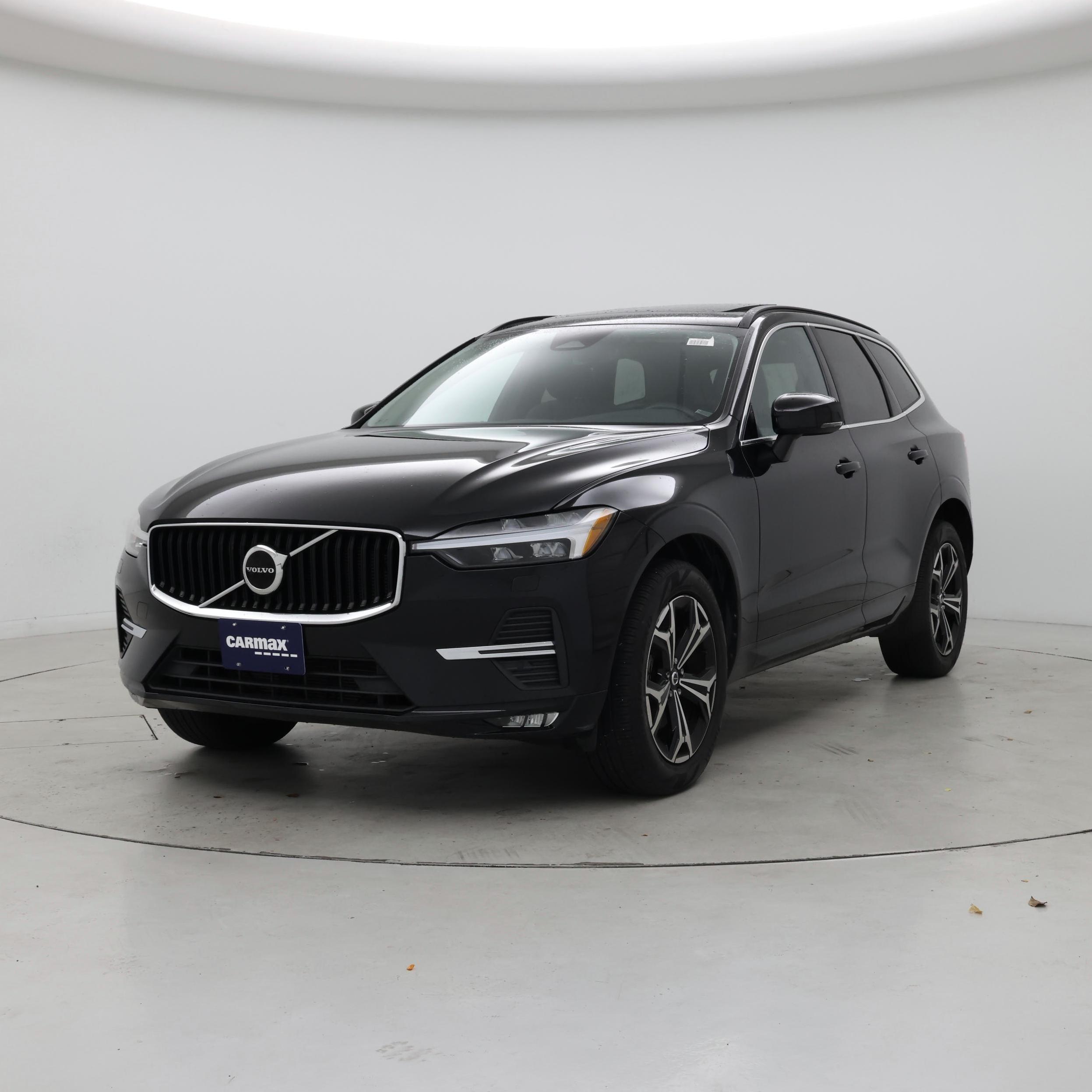 Thumbnail: 2022 Volvo XC60 - 4