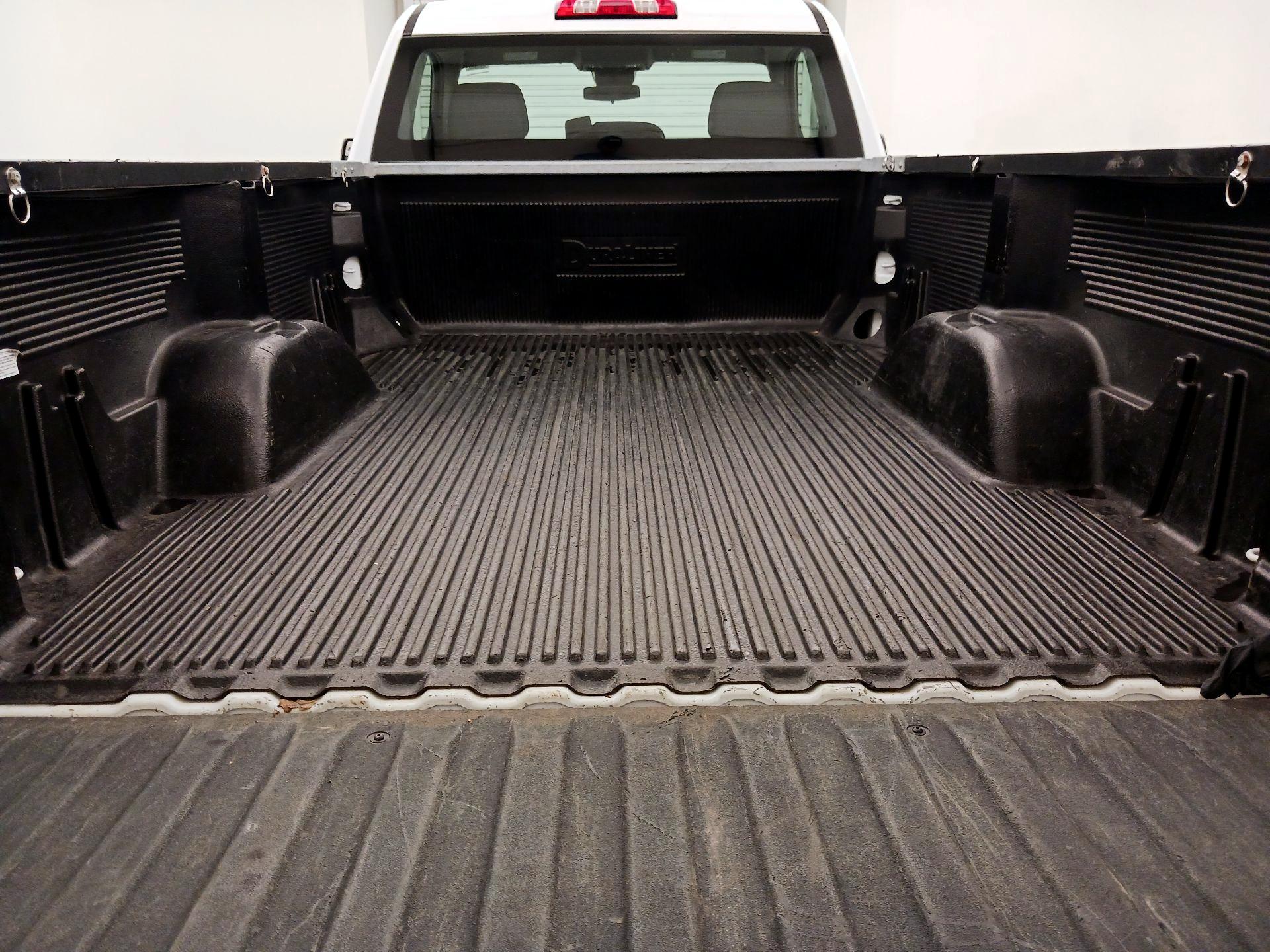 Thumbnail: 2024 Chevrolet Silverado 1500 - 19