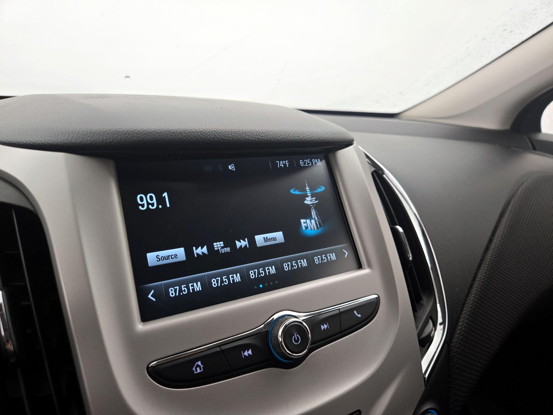 Thumbnail: 2016 Chevrolet Cruze - 15