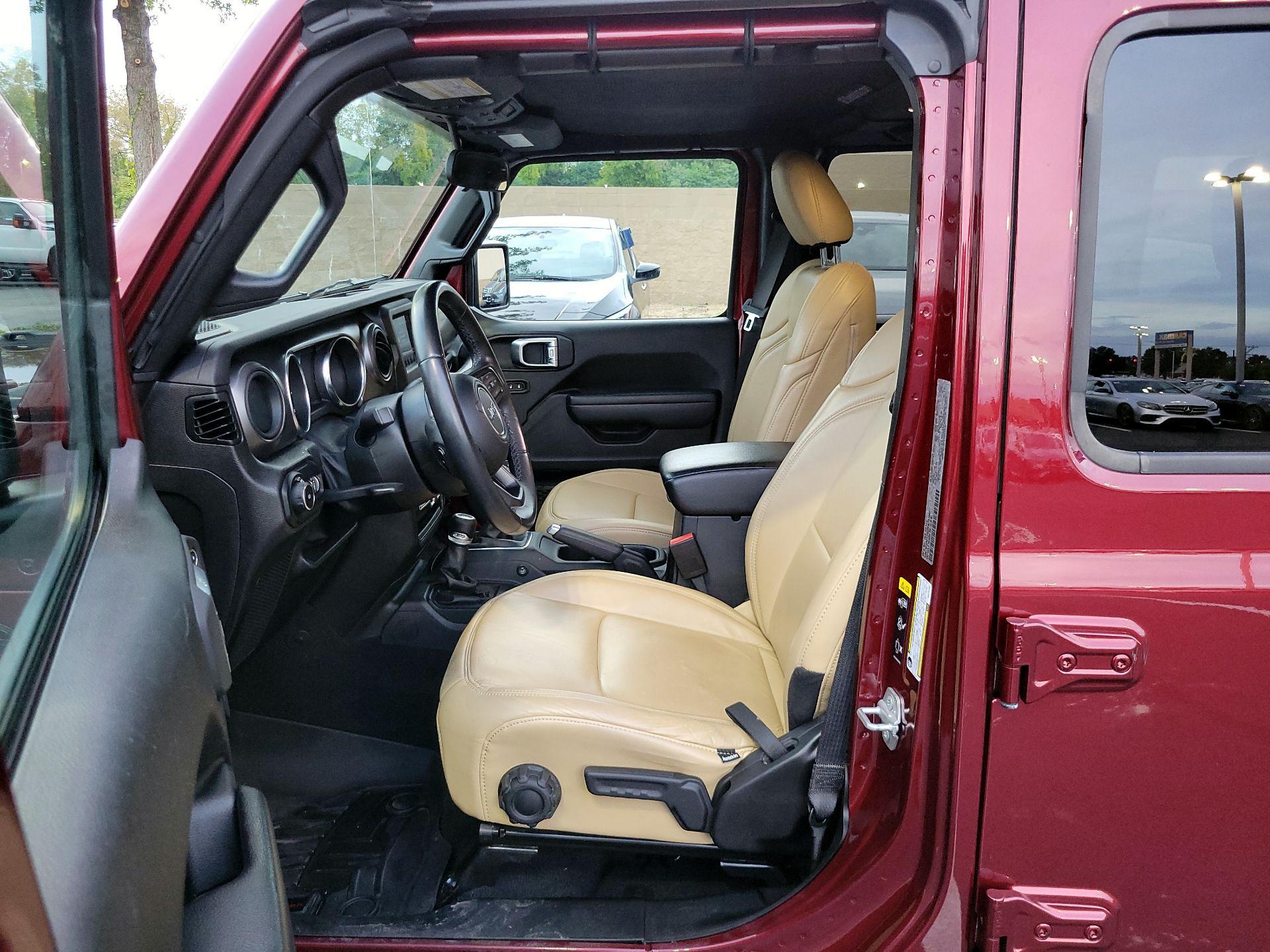 Thumbnail: 2021 Jeep Wrangler - 9
