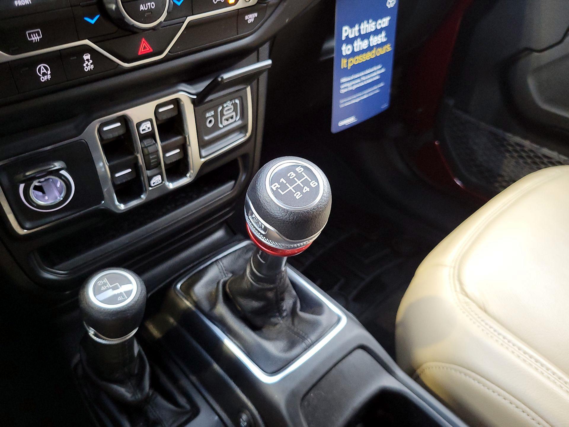Thumbnail: 2021 Jeep Wrangler - 15