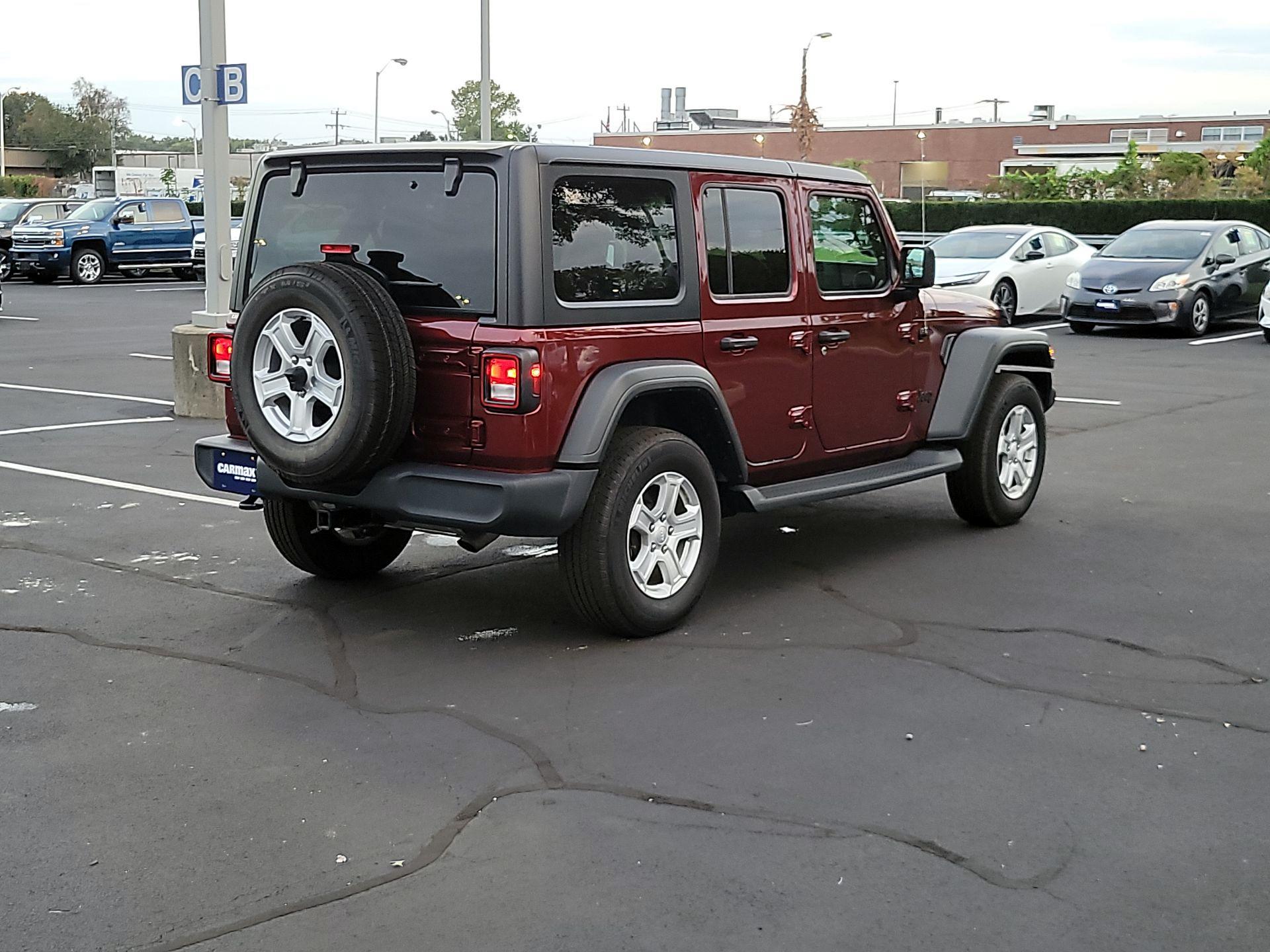 Thumbnail: 2021 Jeep Wrangler - 5
