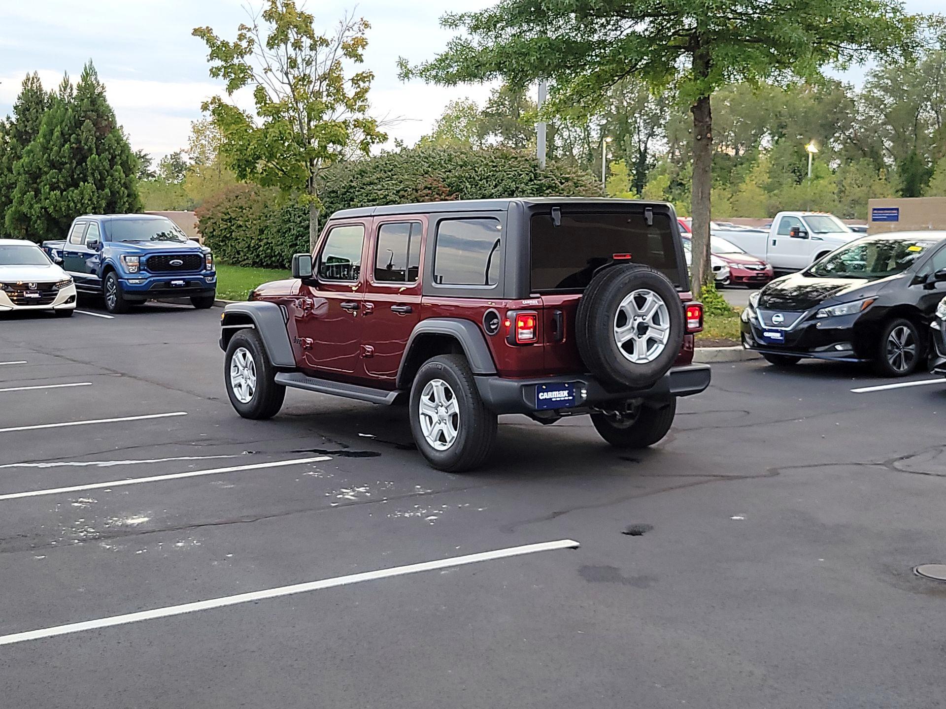 Thumbnail: 2021 Jeep Wrangler - 7