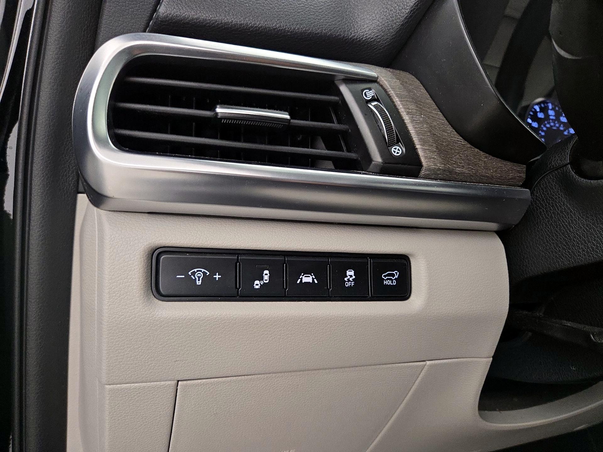 Thumbnail: 2021 Kia Telluride - 13