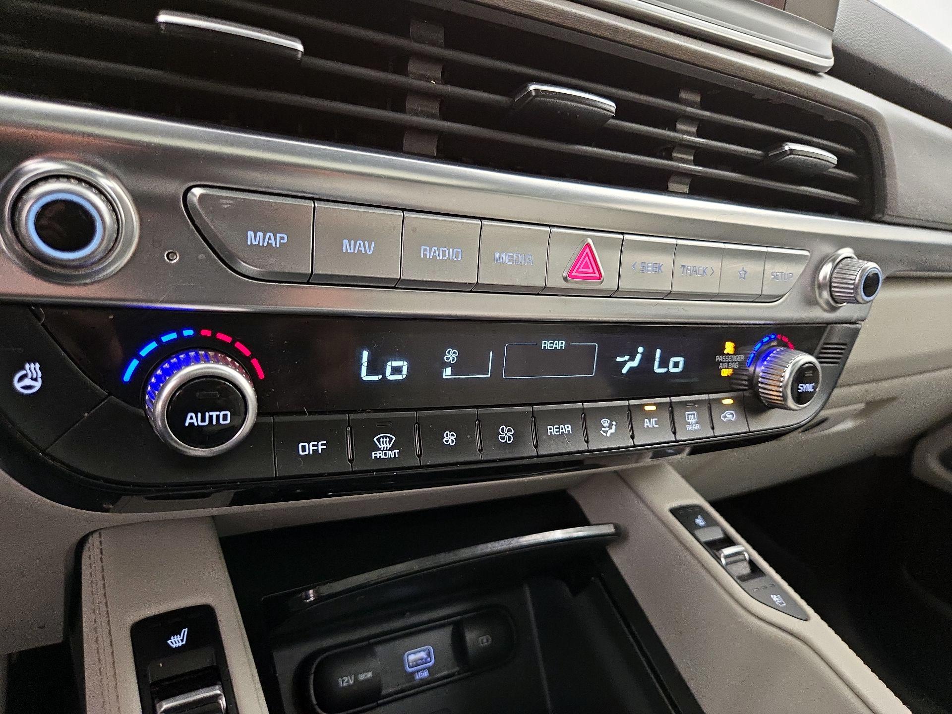Thumbnail: 2021 Kia Telluride - 17