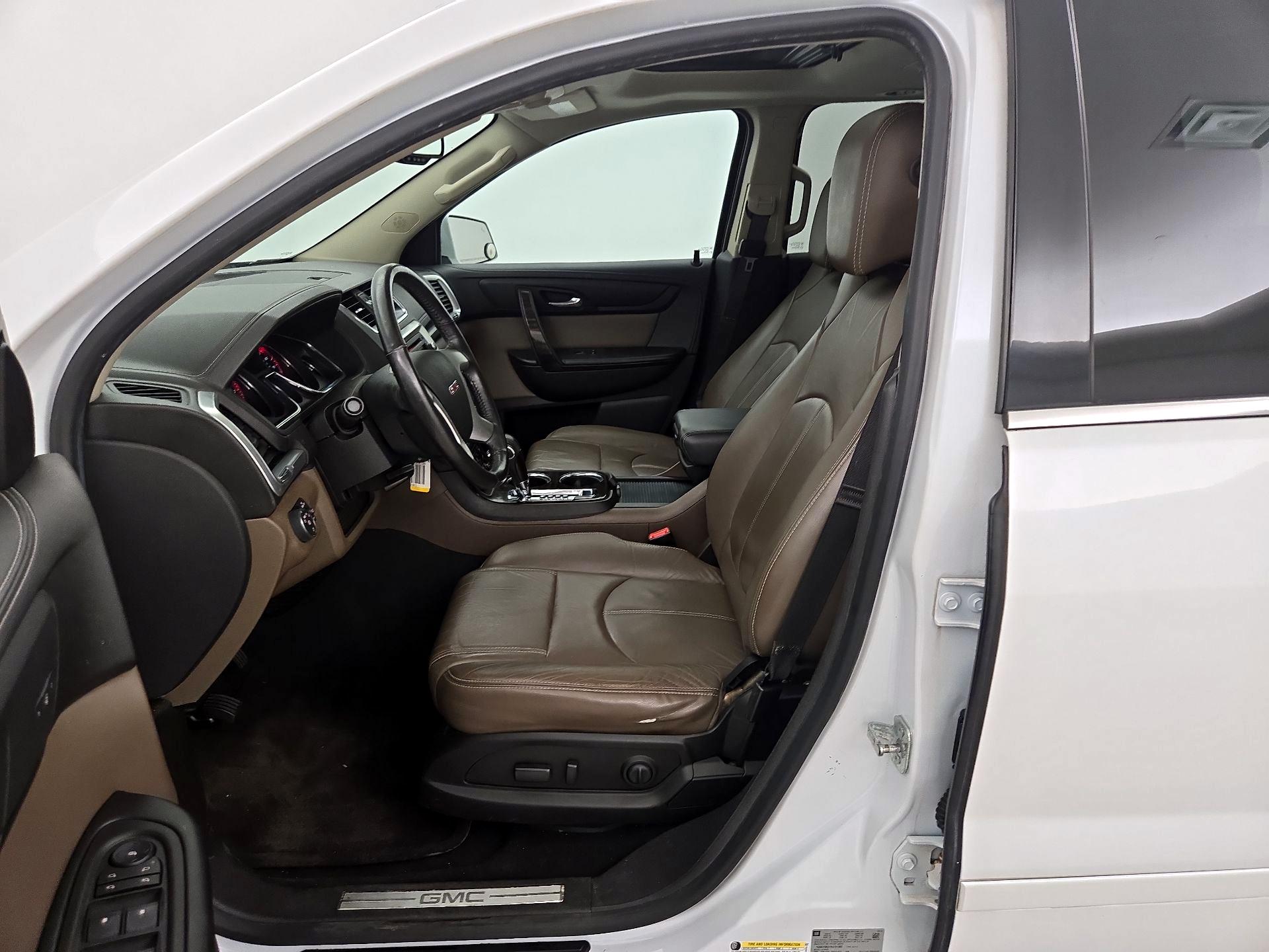 Thumbnail: 2017 GMC Acadia - 11