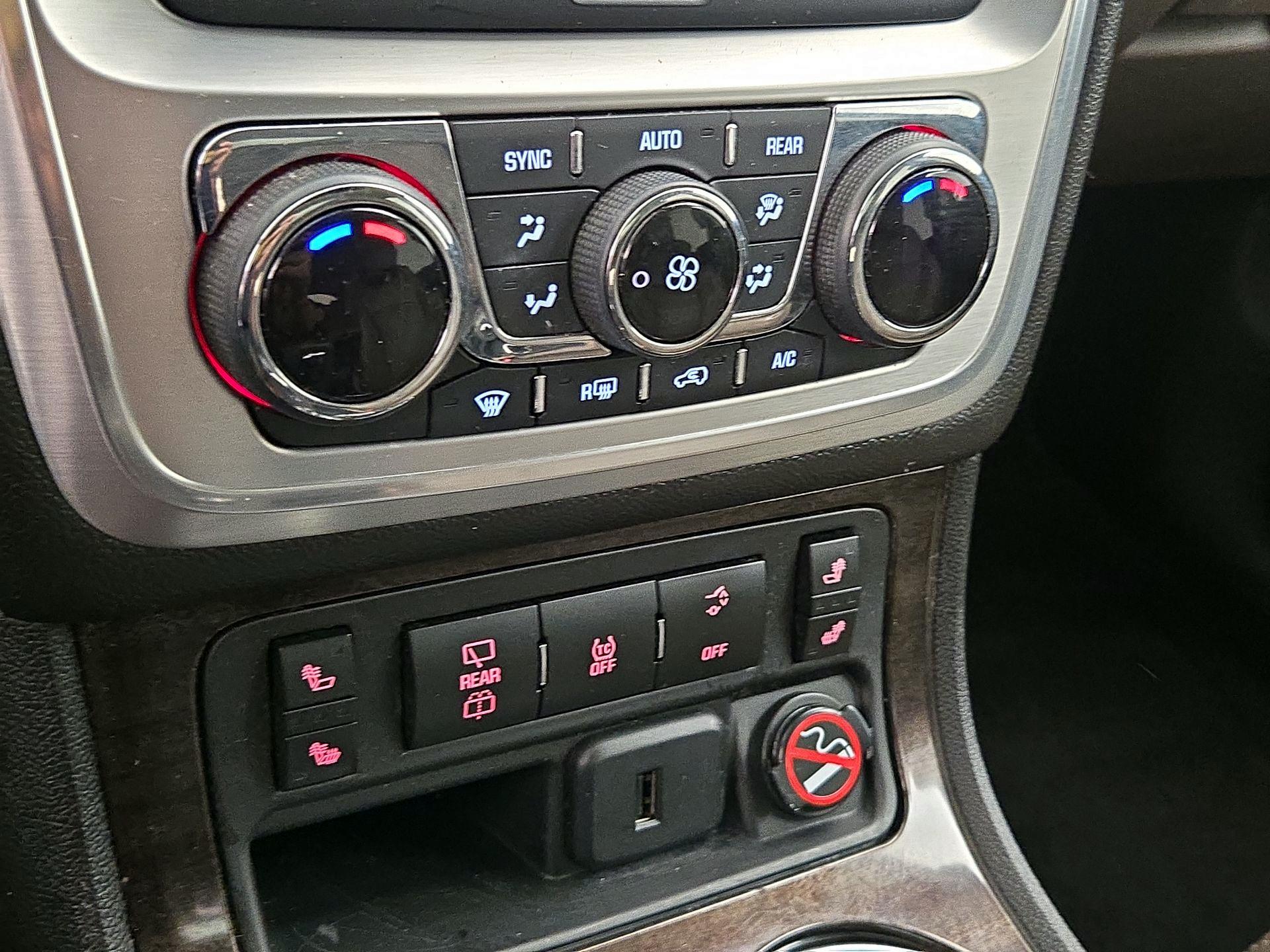 Thumbnail: 2017 GMC Acadia - 16