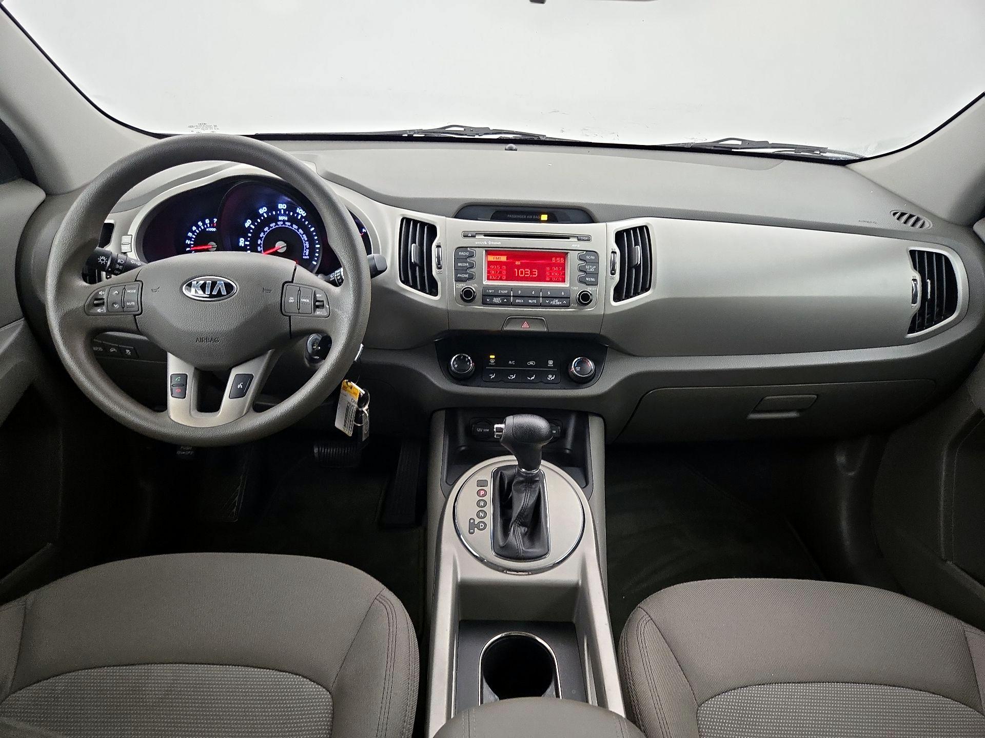 Thumbnail: 2016 Kia Sportage - 9