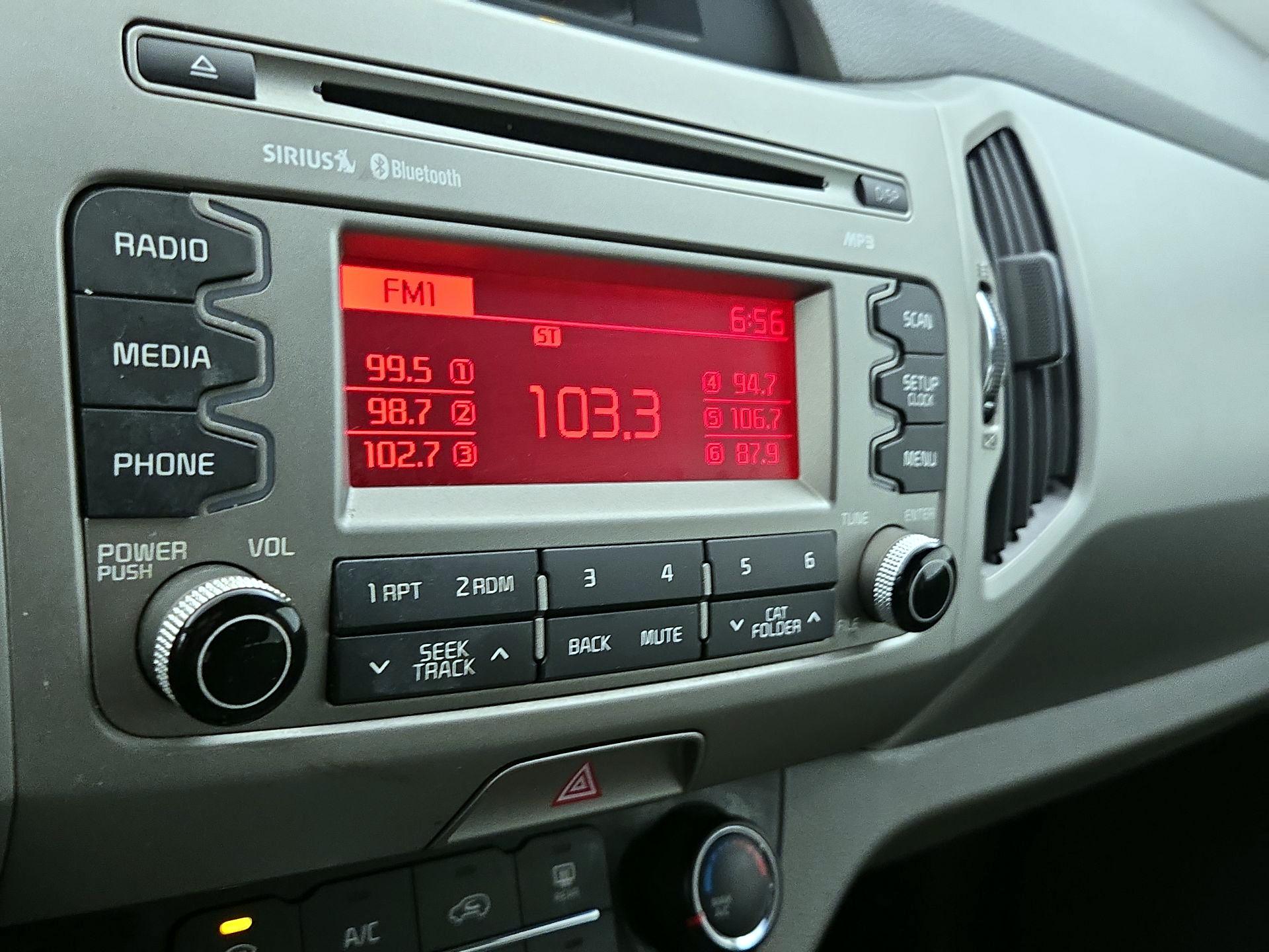 Thumbnail: 2016 Kia Sportage - 14