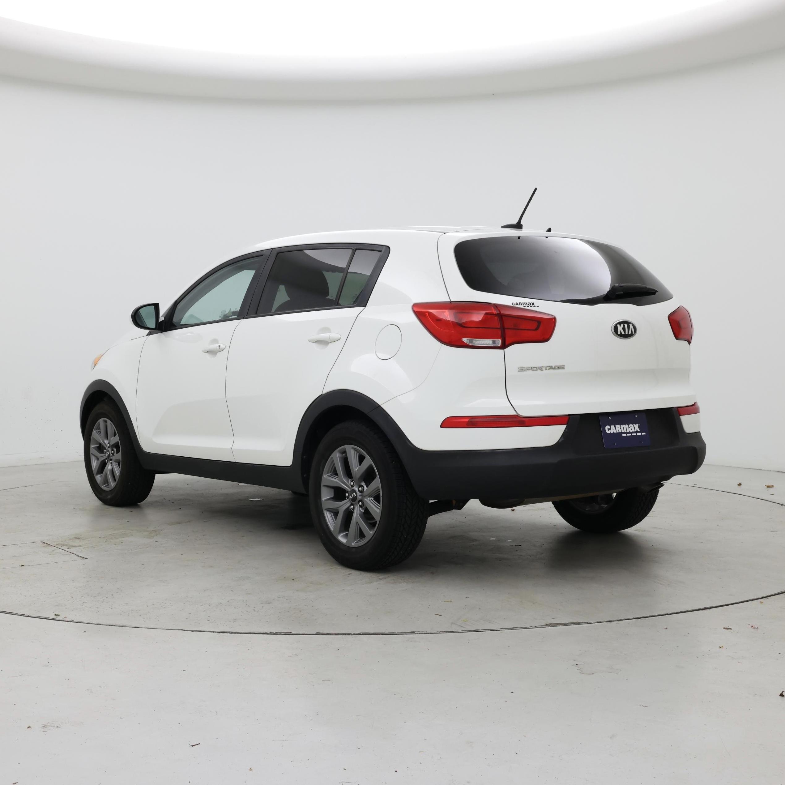 Thumbnail: 2016 Kia Sportage - 2