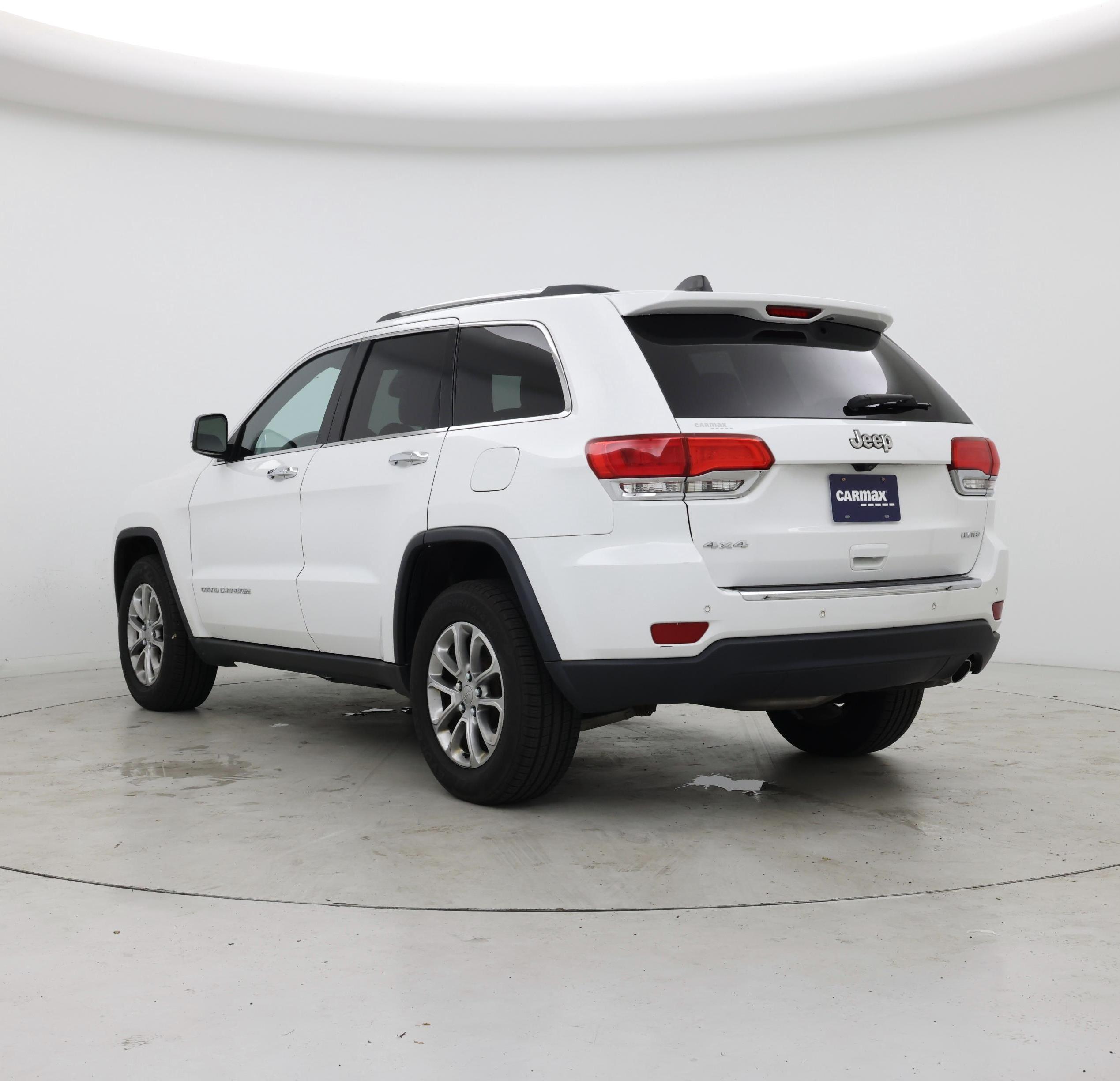 Thumbnail: 2015 Jeep Grand Cherokee - 2
