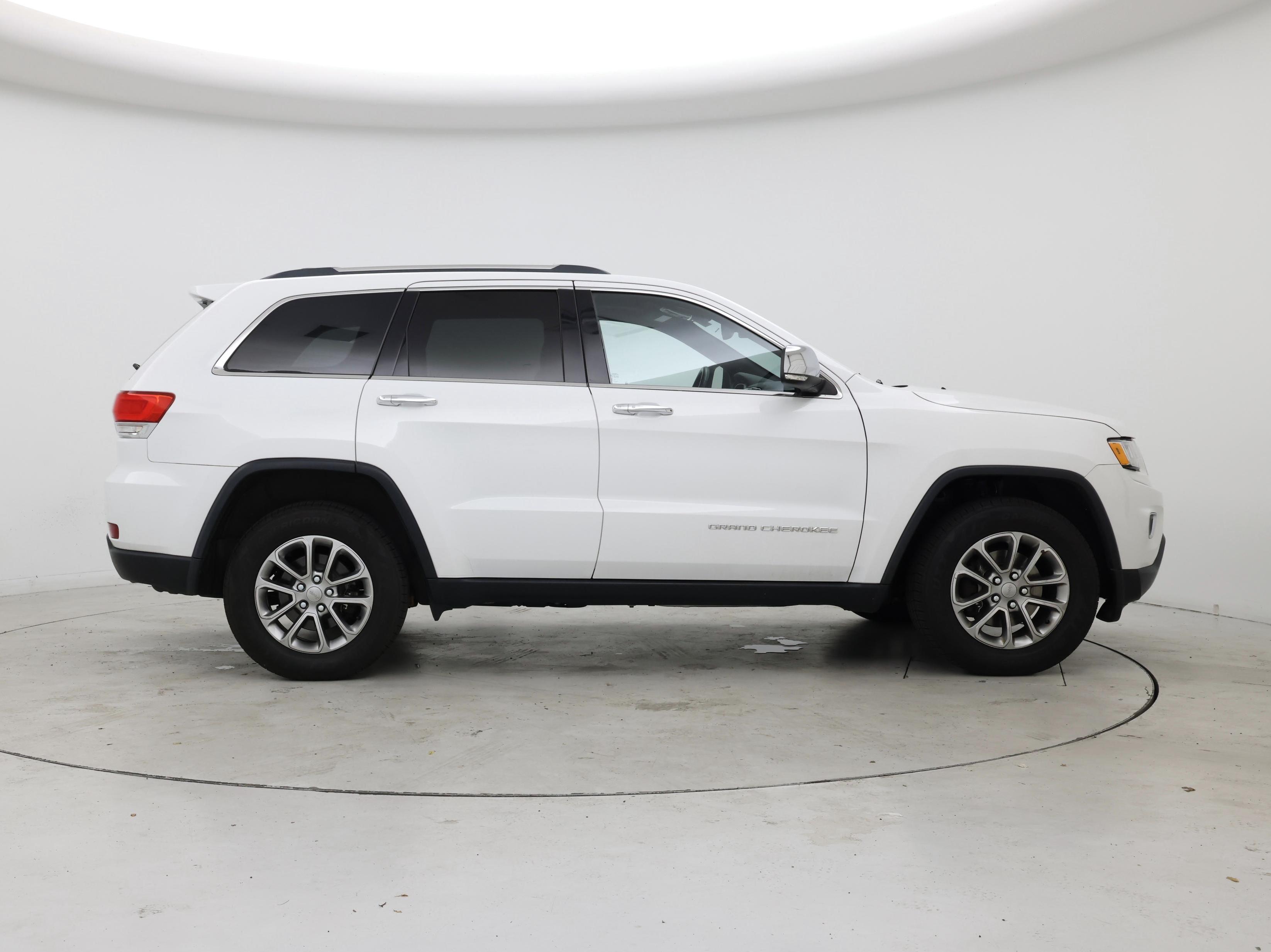 Thumbnail: 2015 Jeep Grand Cherokee - 7