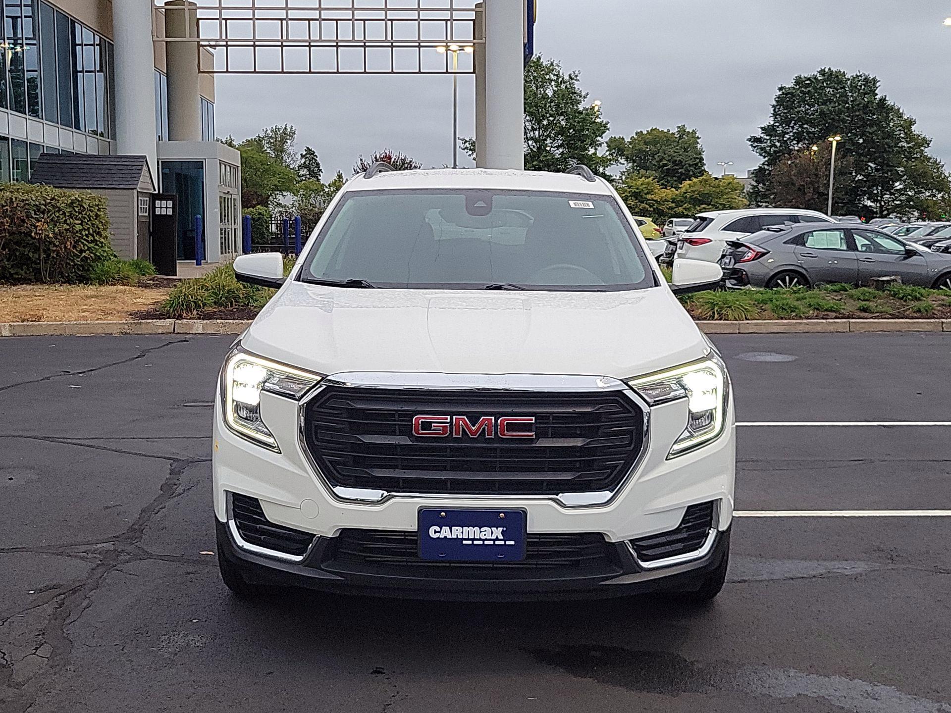 Thumbnail: 2022 GMC Terrain - 2