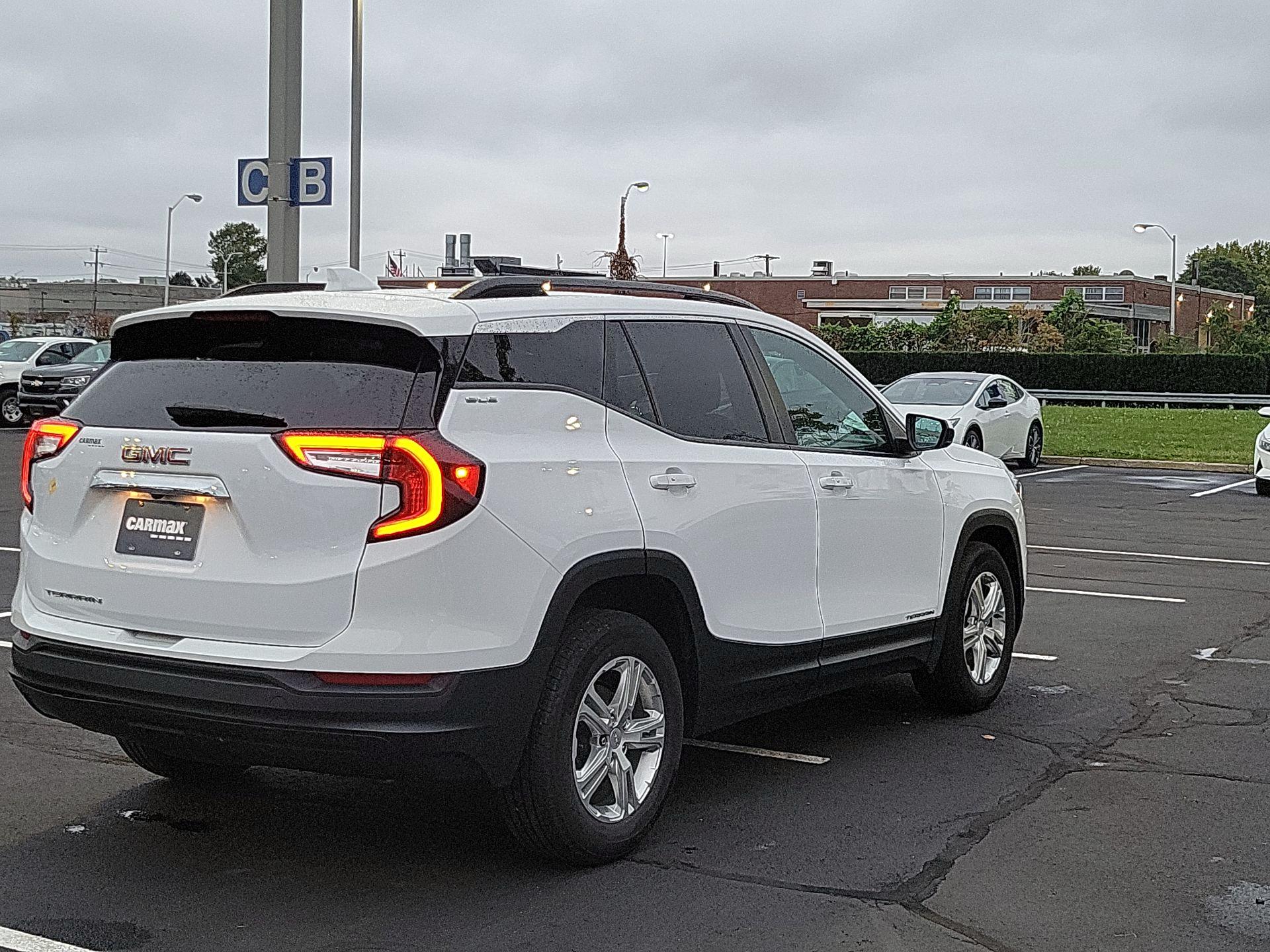 Thumbnail: 2022 GMC Terrain - 5