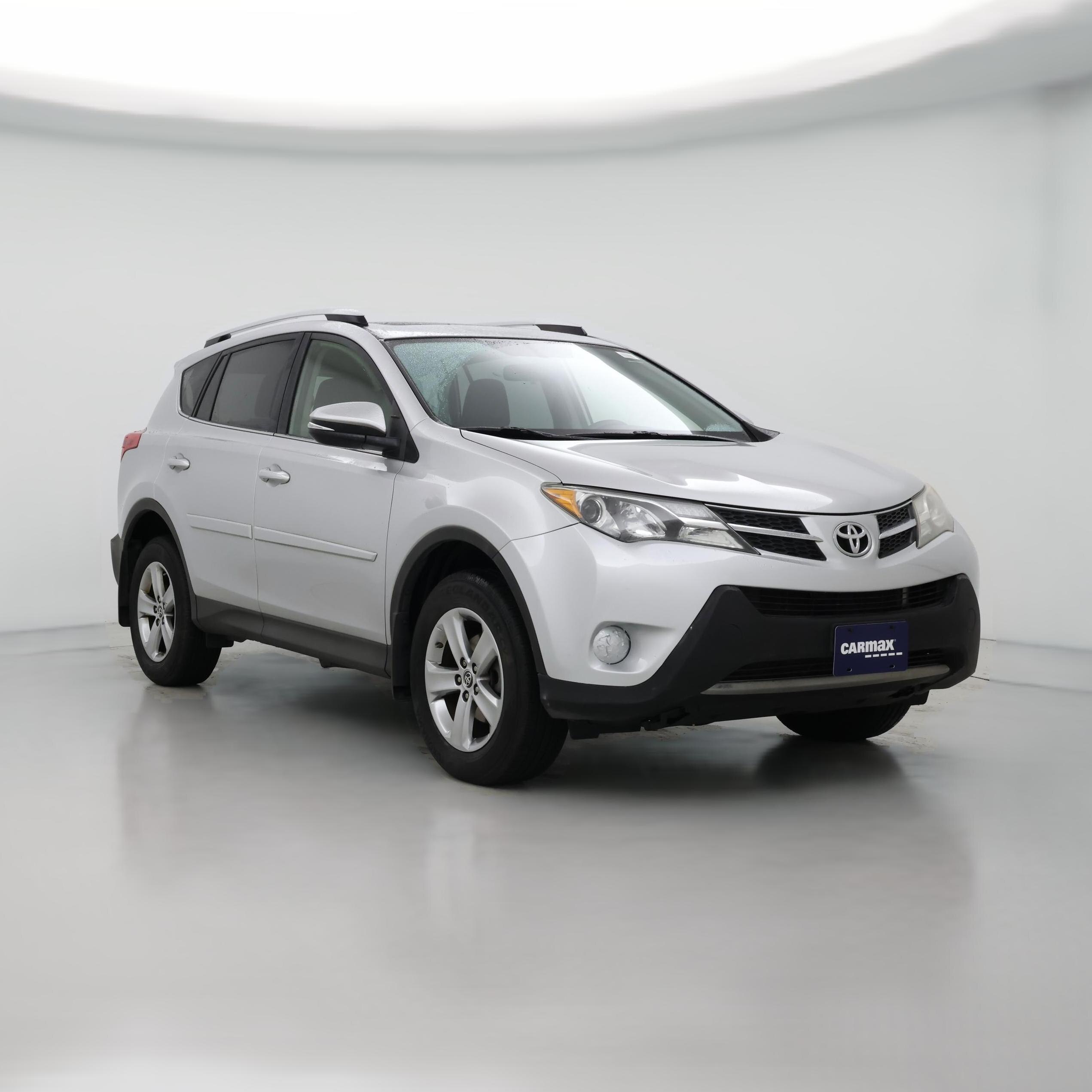 Thumbnail: 2015 Toyota RAV4 - 1