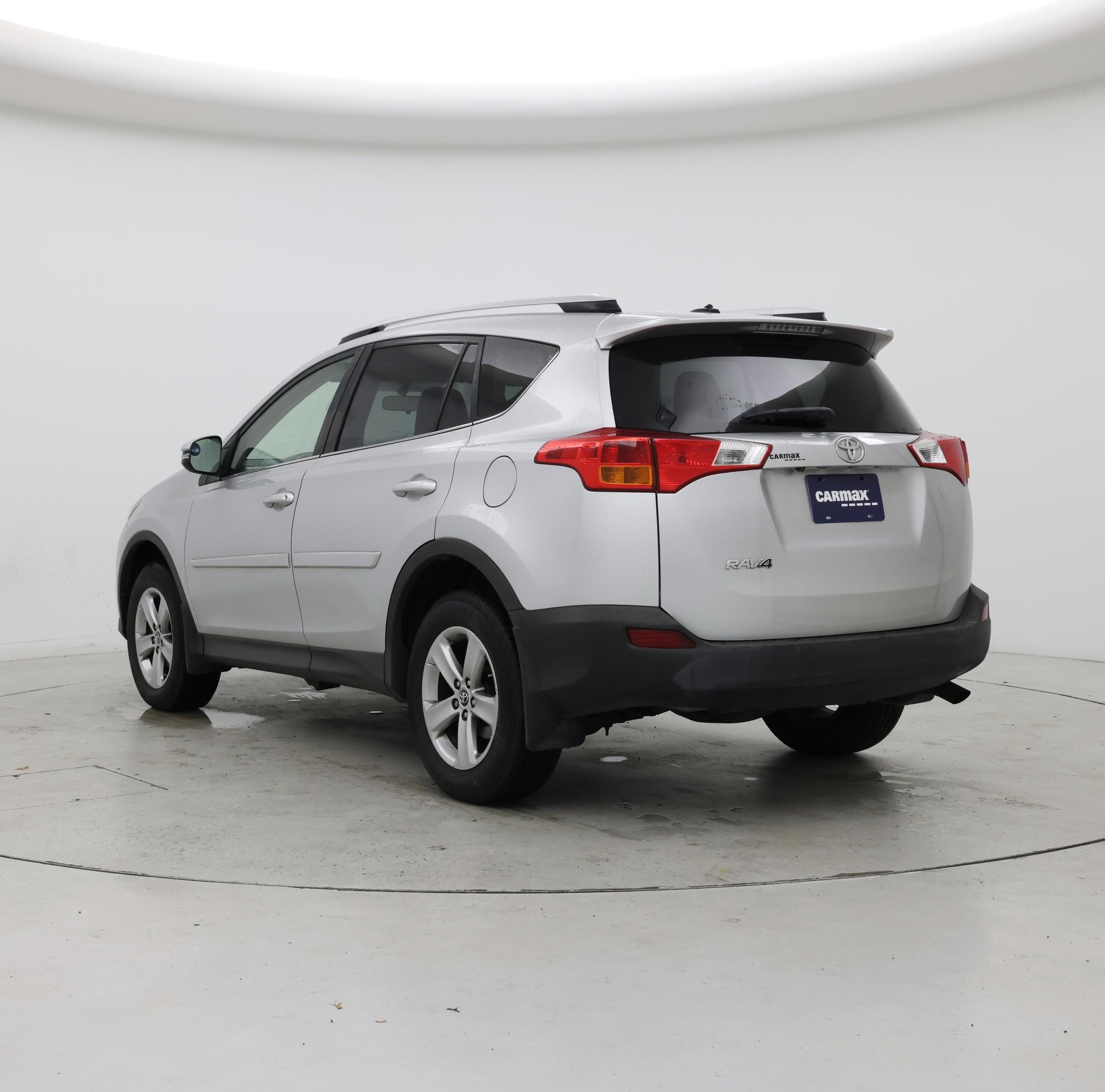 Thumbnail: 2015 Toyota RAV4 - 2