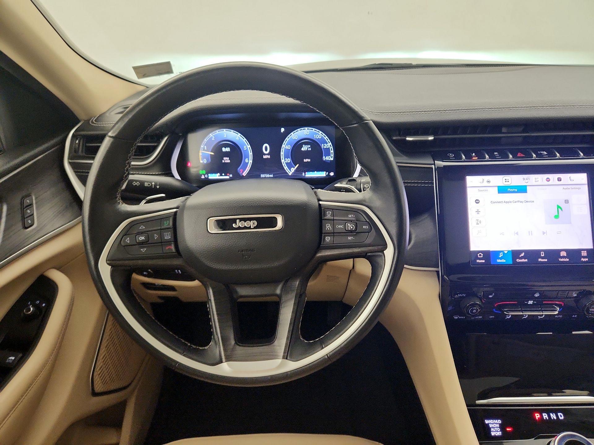 Thumbnail: 2022 Jeep Grand Cherokee - 10