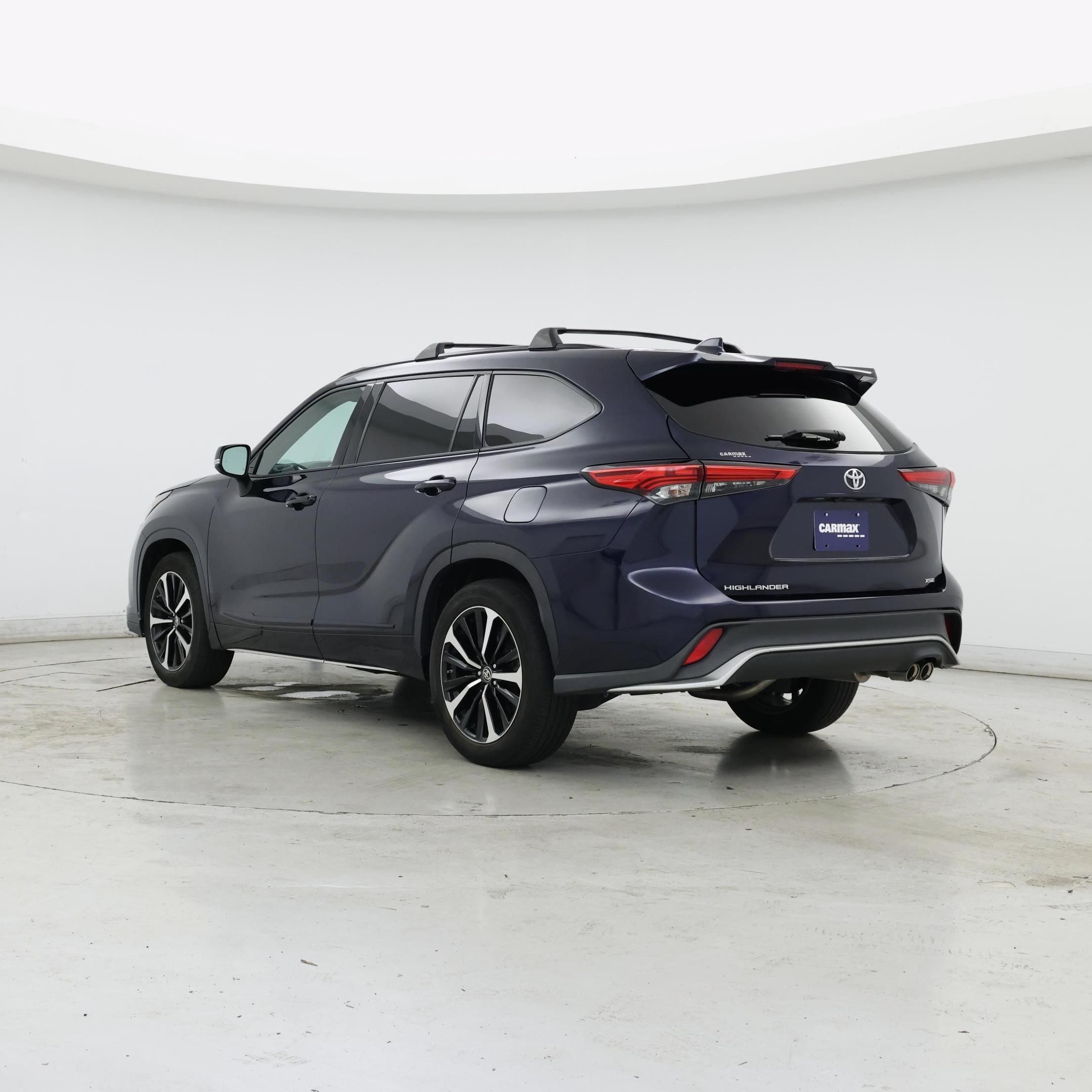 Thumbnail: 2021 Toyota Highlander - 2