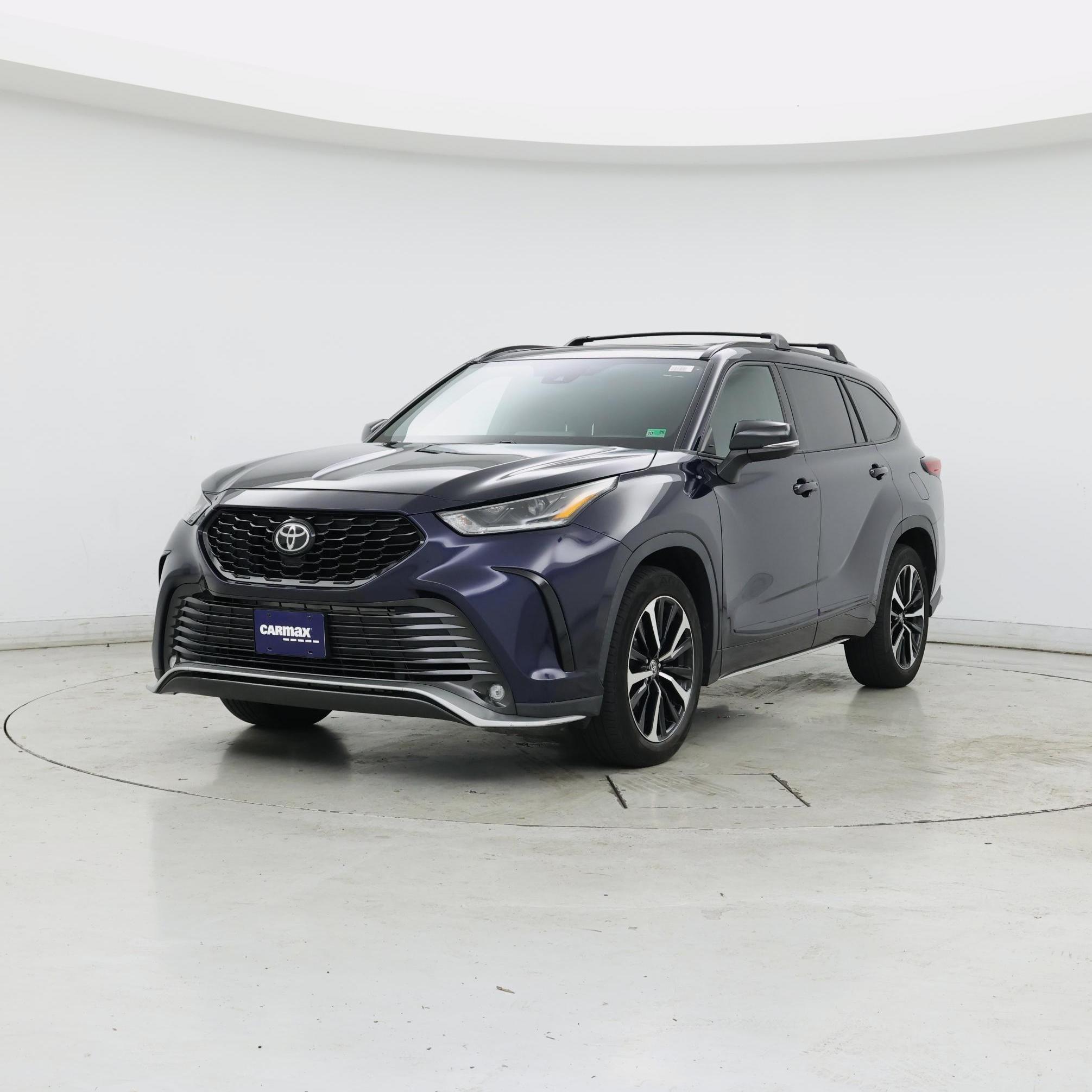 Thumbnail: 2021 Toyota Highlander - 4