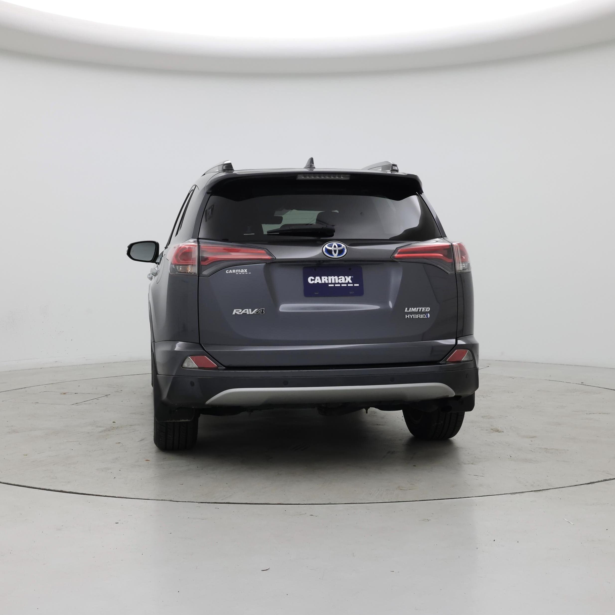 Thumbnail: 2017 Toyota RAV4 - 6