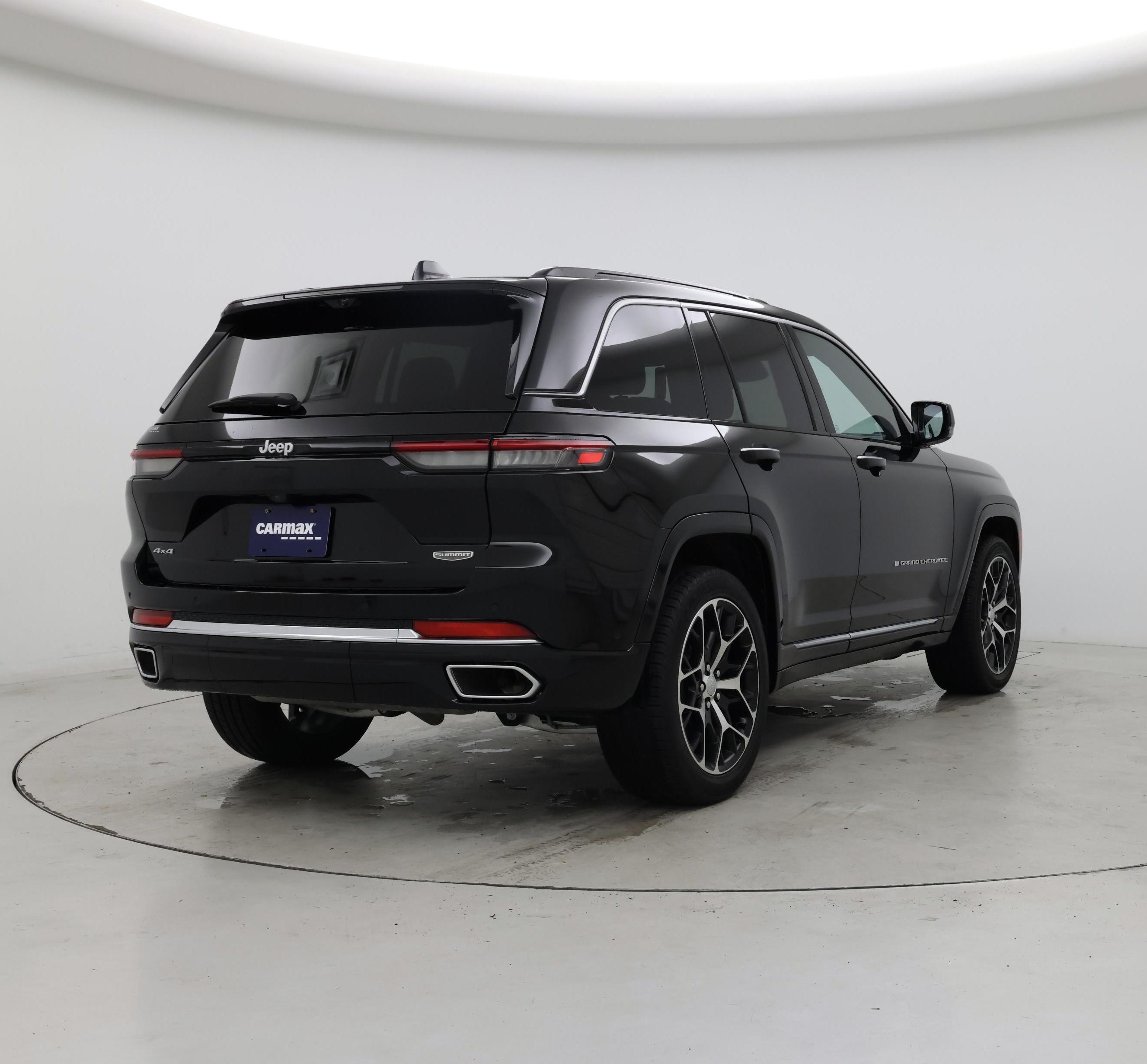 Thumbnail: 2025 Jeep Grand Cherokee - 8